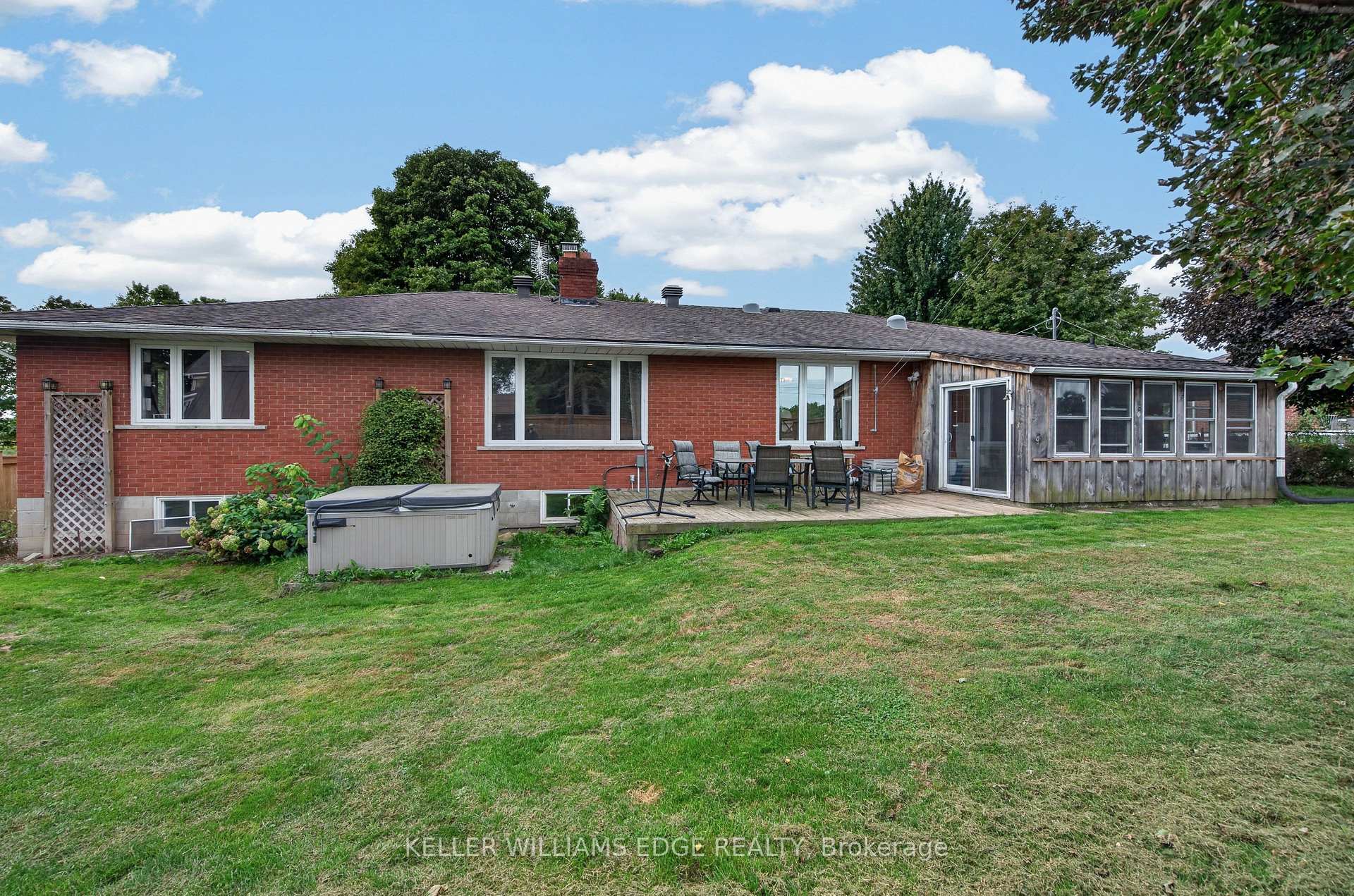 Photo 42 of 708 Old Hwy 8, Hamilton, Rockton — HOMEH