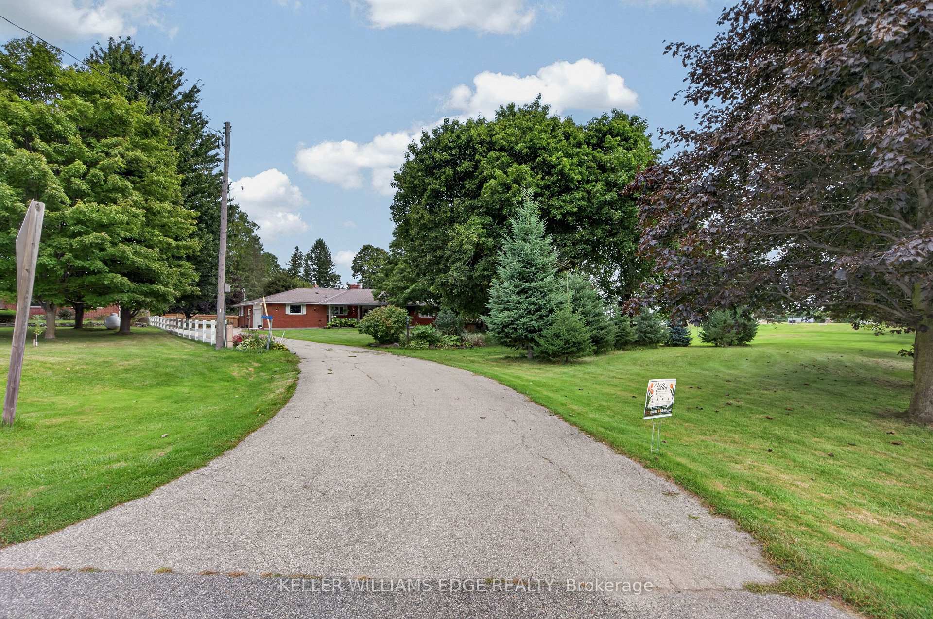 Photo 47 of 708 Old Hwy 8, Hamilton, Rockton — HOMEH