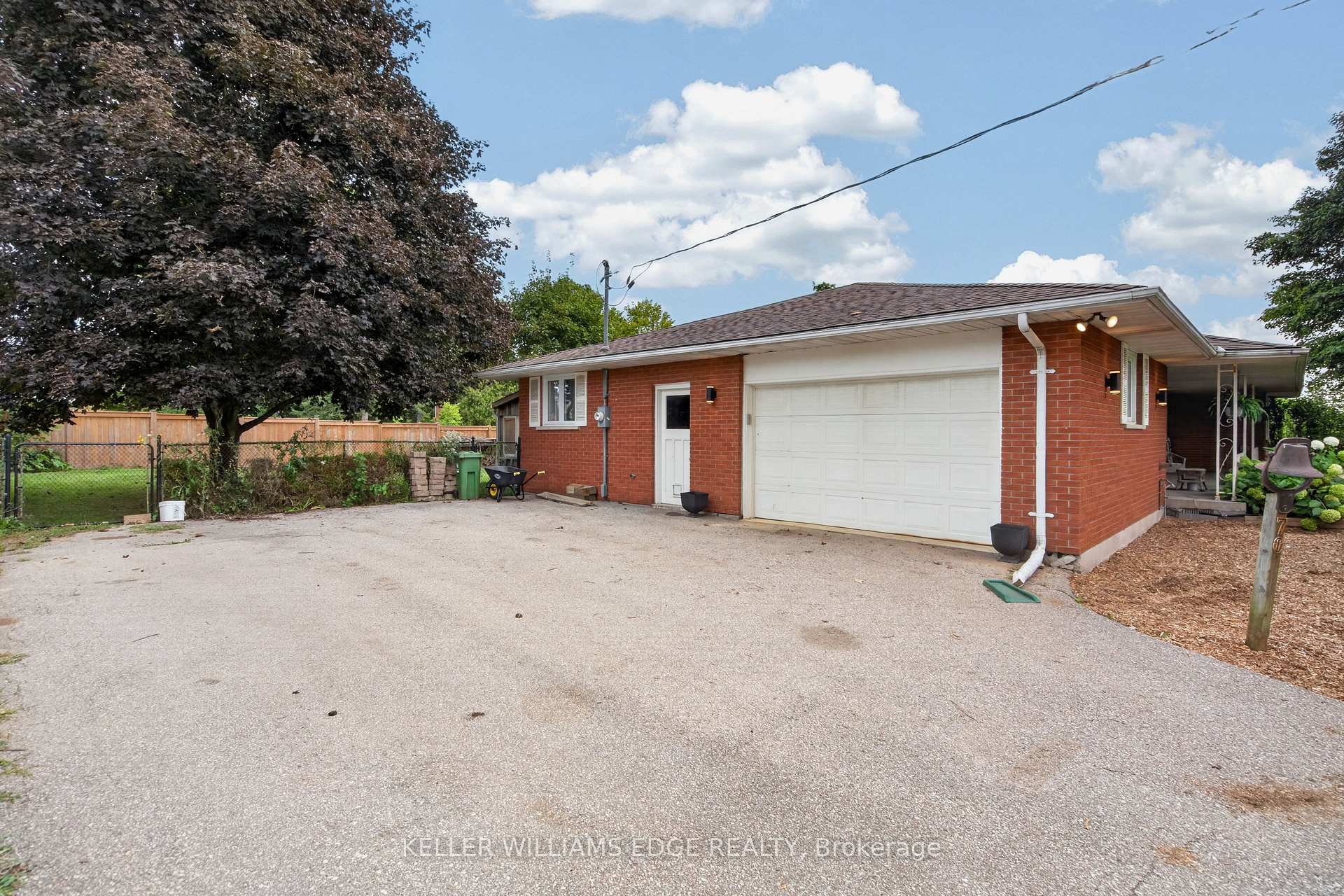 Photo 48 of 708 Old Hwy 8, Hamilton, Rockton — HOMEH