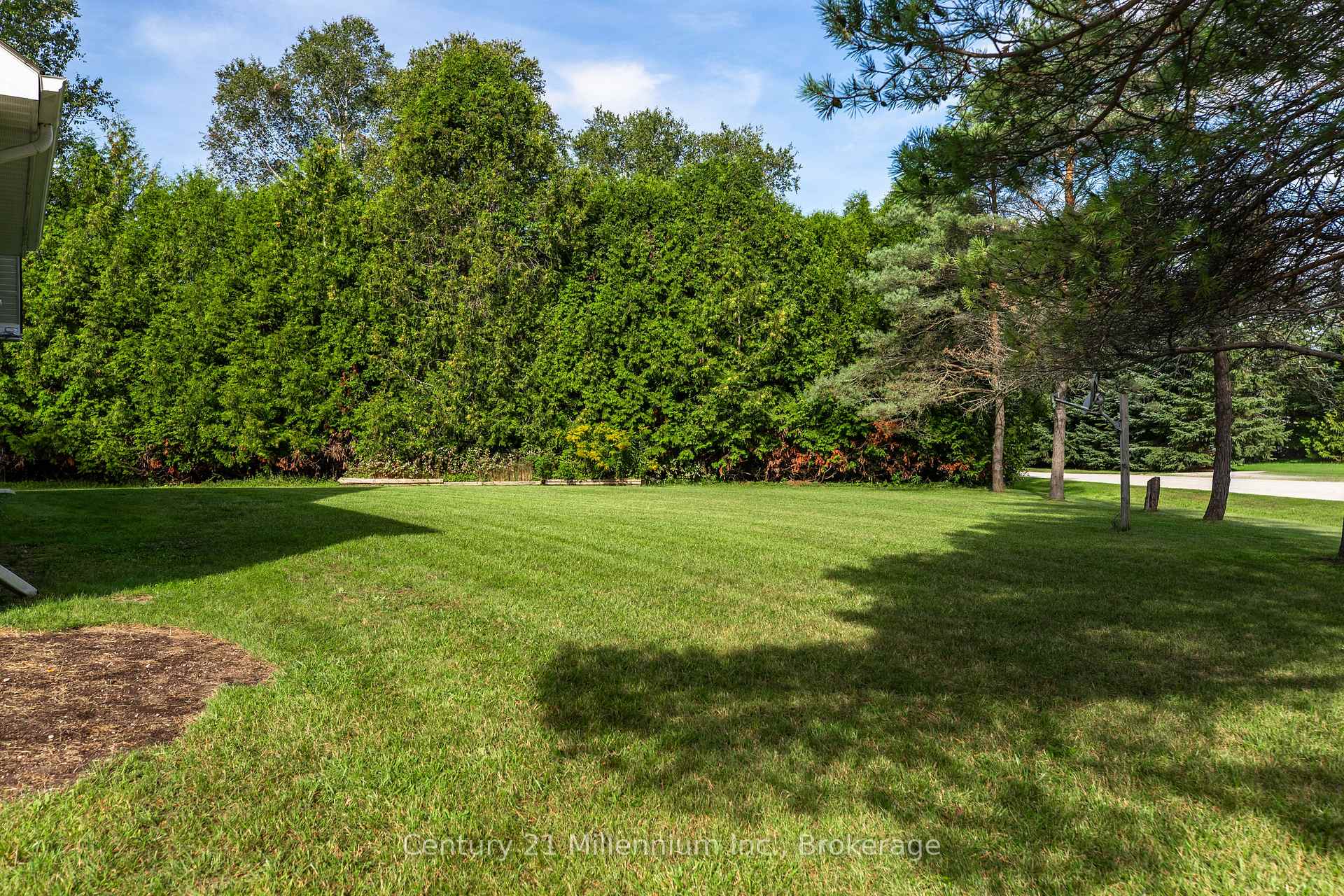 Photo 6 of 103 Dorena Crescent, South Bruce Peninsula — HOMEH
