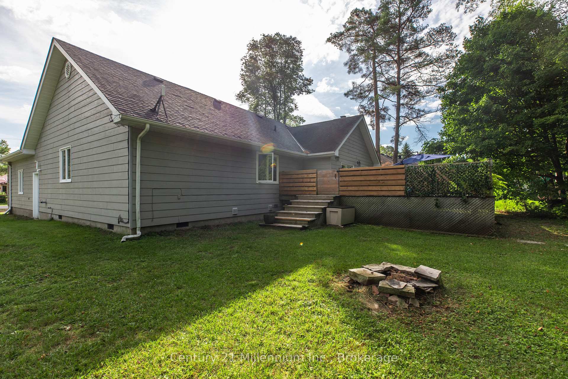 Photo 9 of 103 Dorena Crescent, South Bruce Peninsula — HOMEH