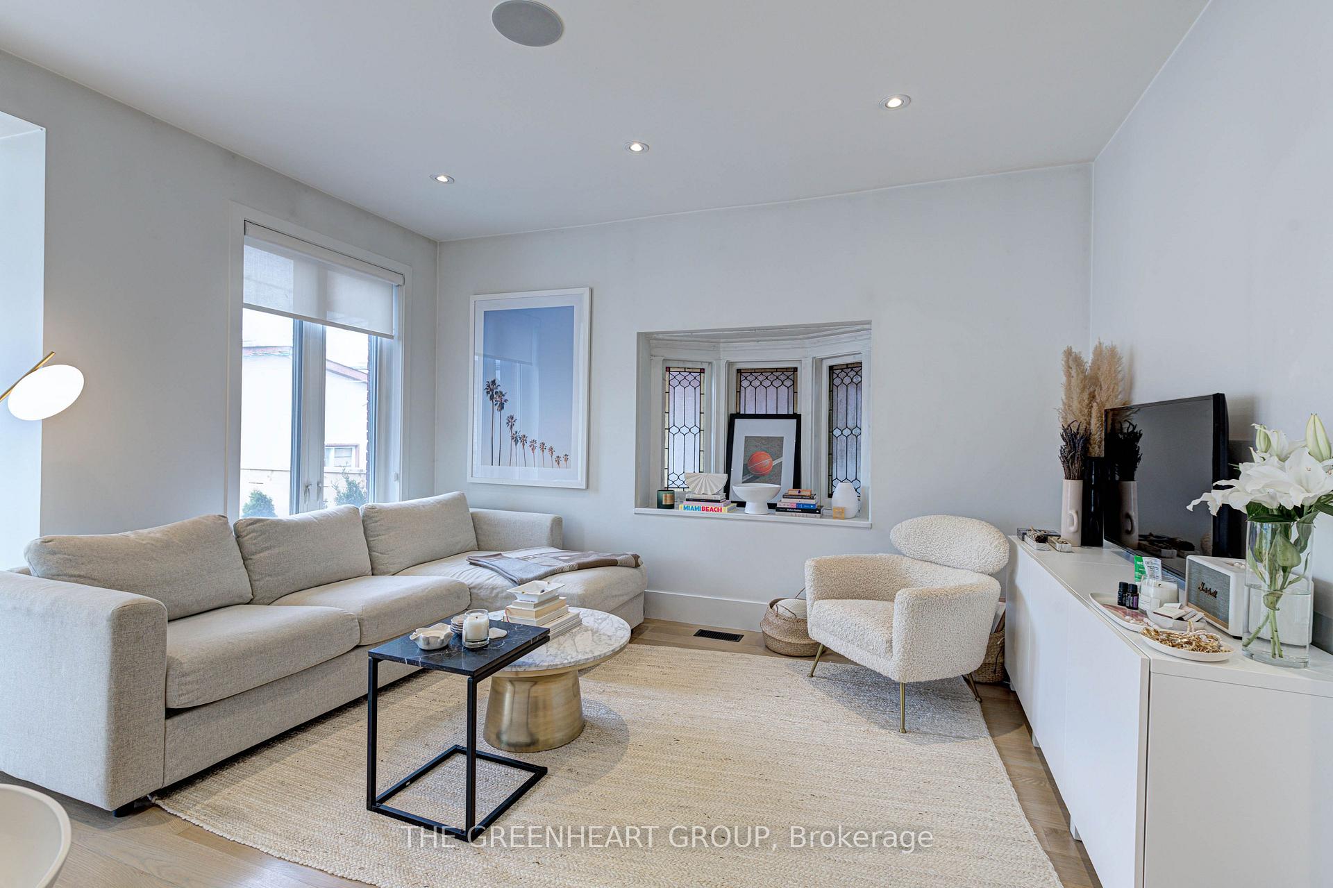 Photo 2 of Unit Main, 64 Beatrice Street, Toronto, Trinity-Bellwoods — HOMEH