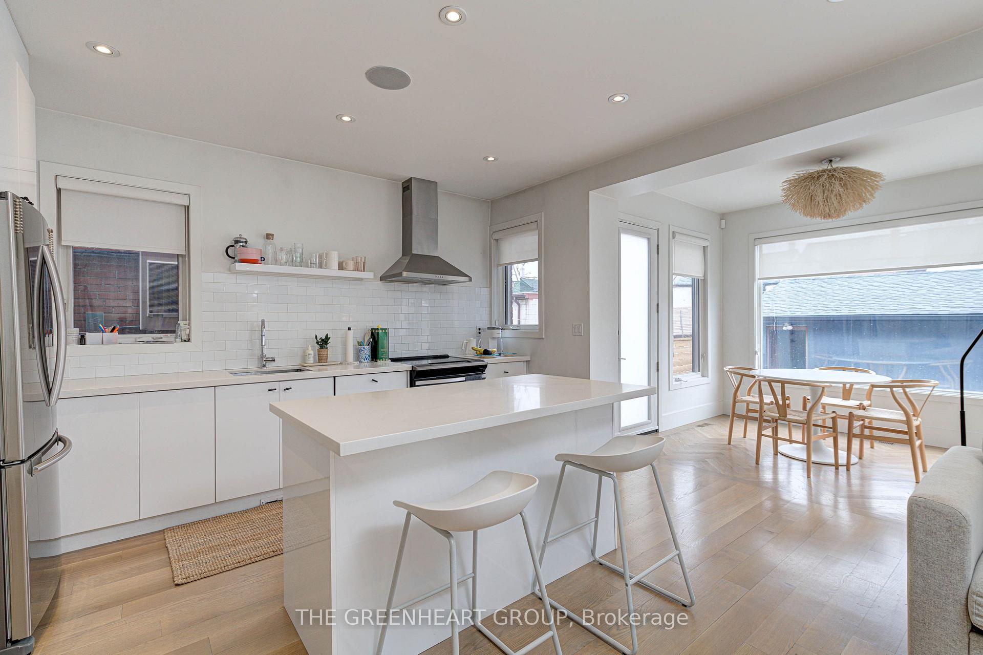 Photo 5 of Unit Main, 64 Beatrice Street, Toronto, Trinity-Bellwoods — HOMEH