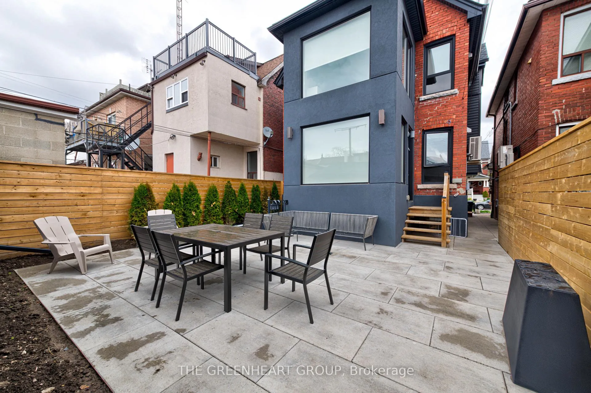 Photo 19 of Unit Main, 64 Beatrice Street, Toronto, Trinity-Bellwoods — HOMEH