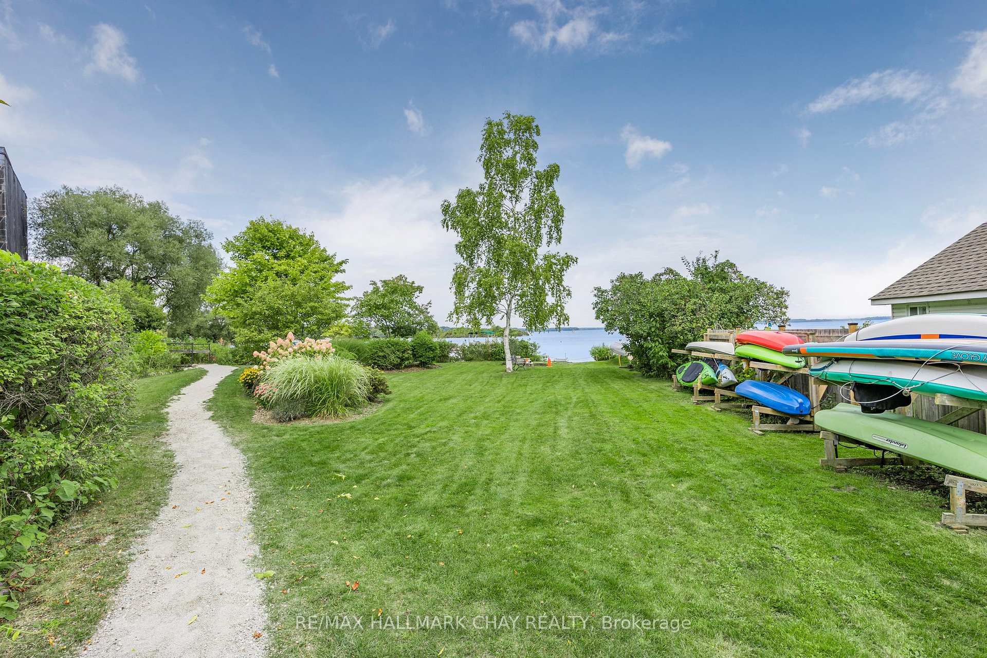 Photo 27 of Unit 112, 140 Cedar Island Road, Orillia — HOMEH