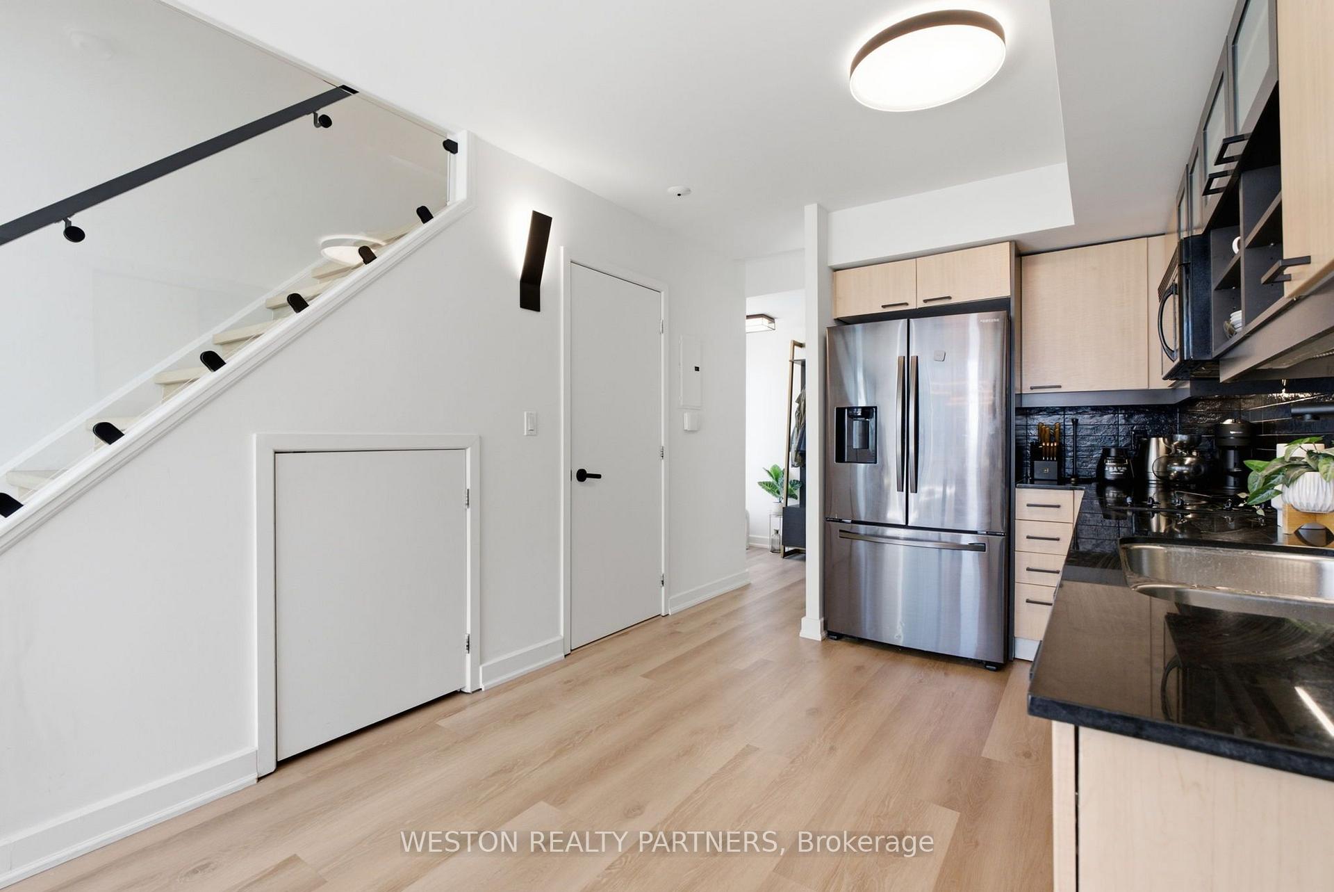 Photo 8 of Unit 1124, 36 Blue Jays Way, Toronto, Waterfront Communities — HOMEH