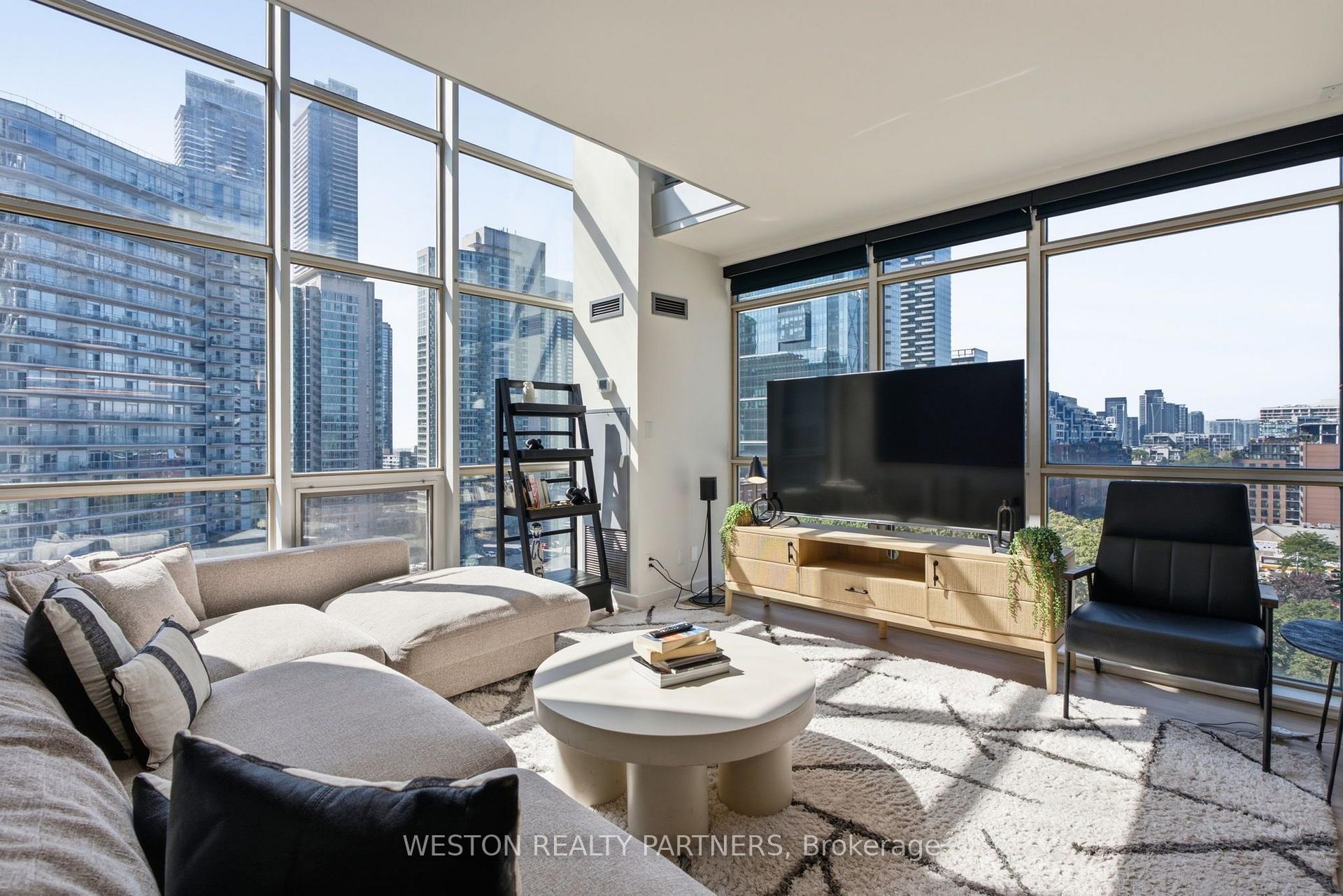 Photo 11 of Unit 1124, 36 Blue Jays Way, Toronto, Waterfront Communities — HOMEH