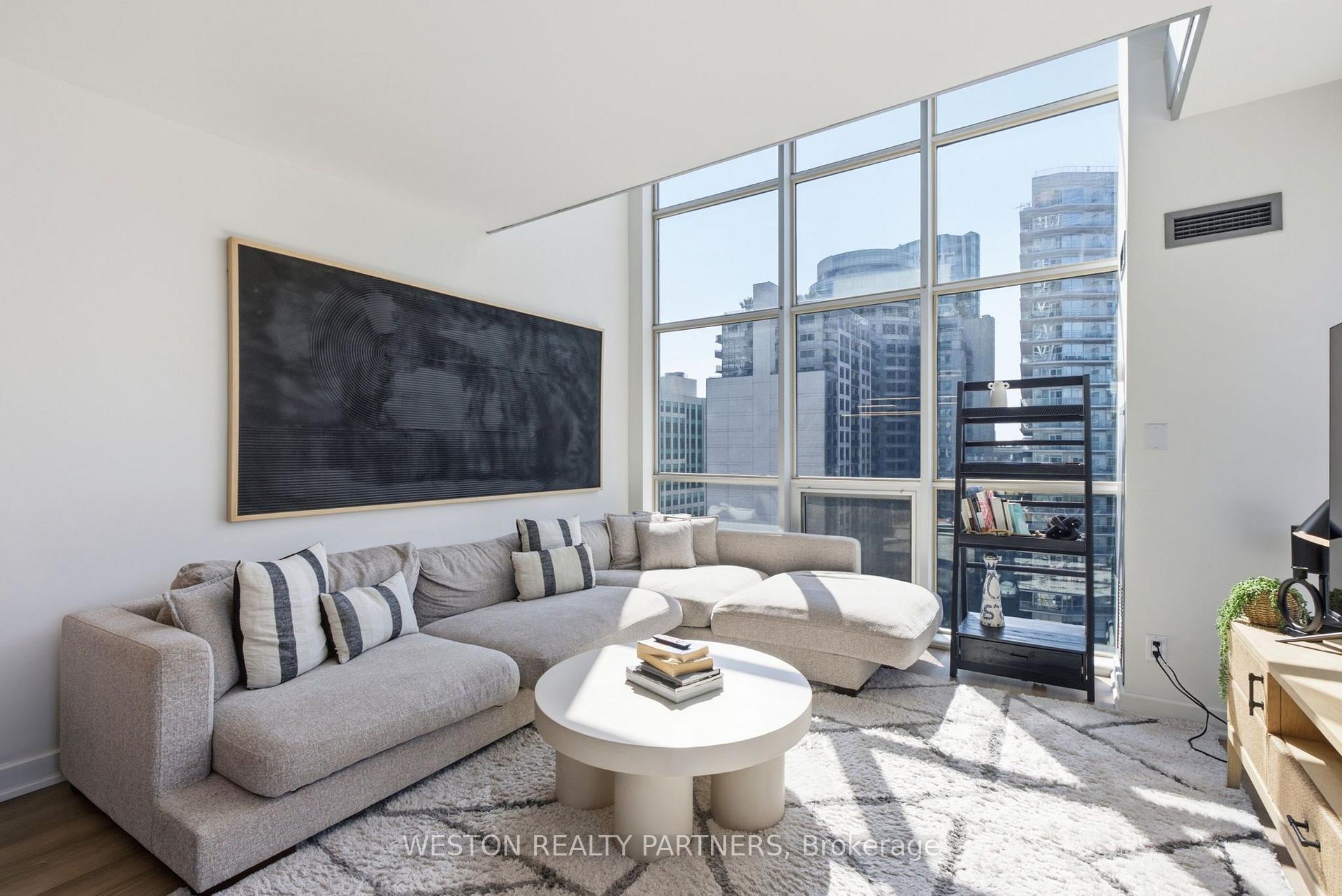 Photo 12 of Unit 1124, 36 Blue Jays Way, Toronto, Waterfront Communities — HOMEH