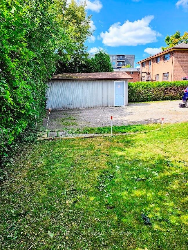 Photo 12 of 343 Frontenac Avenue, Oshawa, Vanier — HOMEH