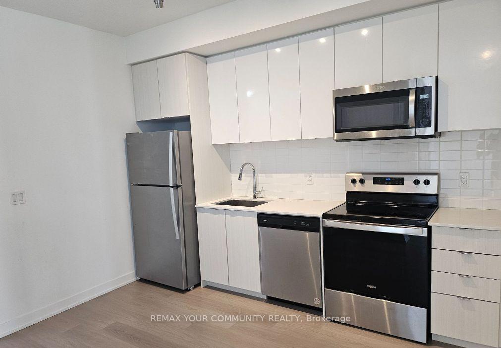Photo 3 of Unit 307, 859 The Queensway, Etobicoke, Stonegate-Queensway — HOMEH