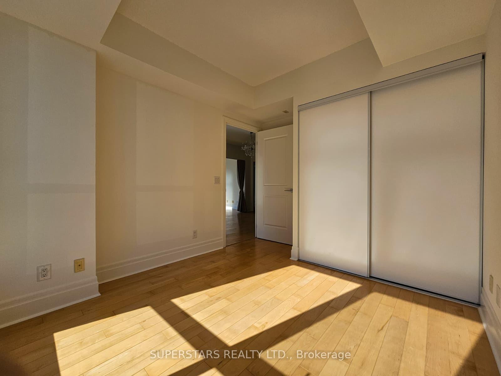 Photo 14 of Unit 509, 1 Upper Duke Crescent, Markham, Unionville — HOMEH