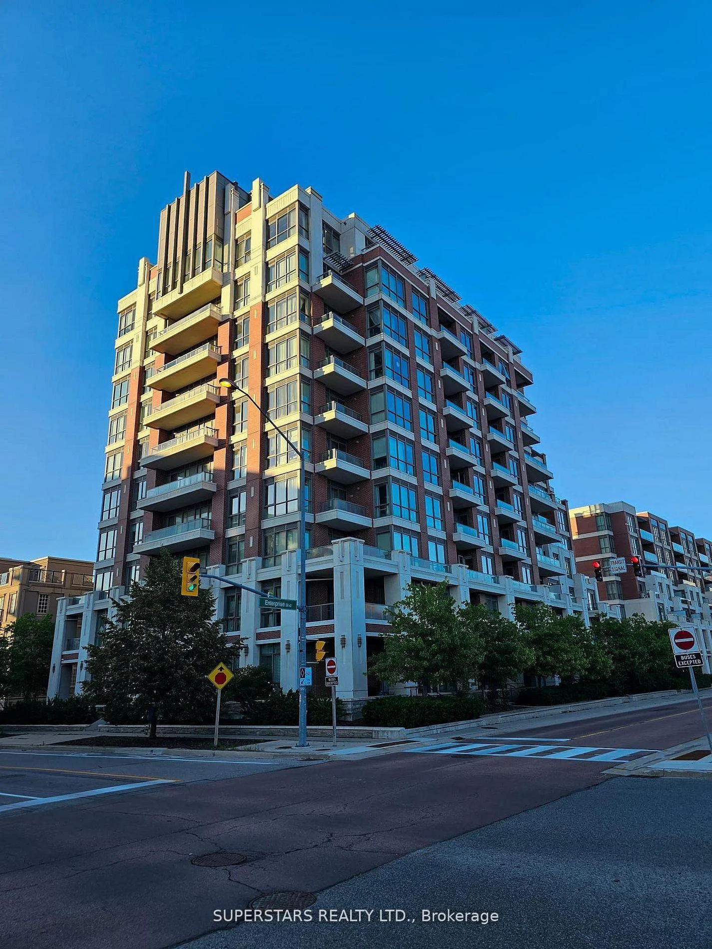 Photo of Unit 509, 1 Upper Duke Crescent