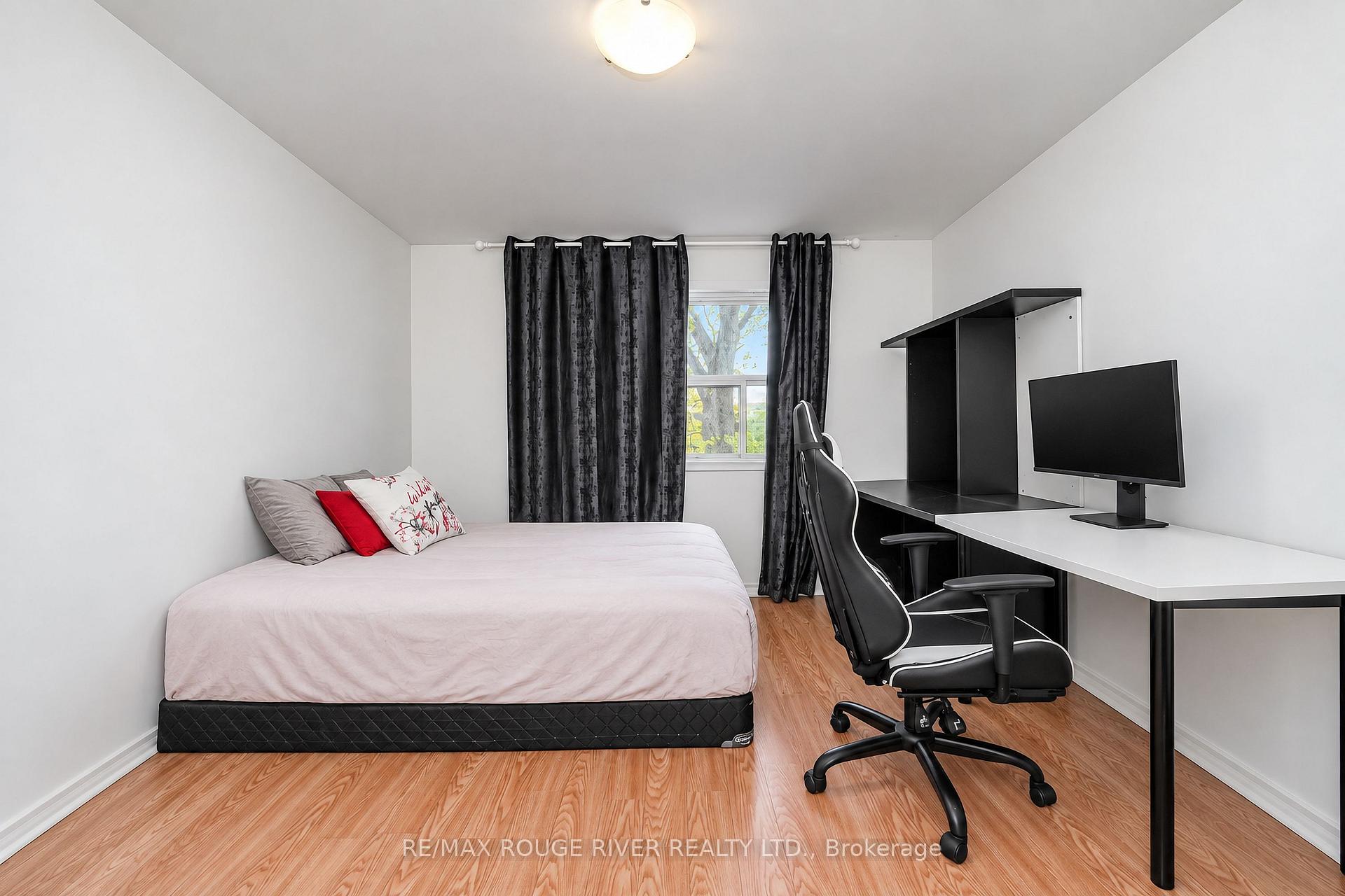 Photo 17 of Unit 3, 9 Gosford Boulevard, North York, Black Creek — HOMEH