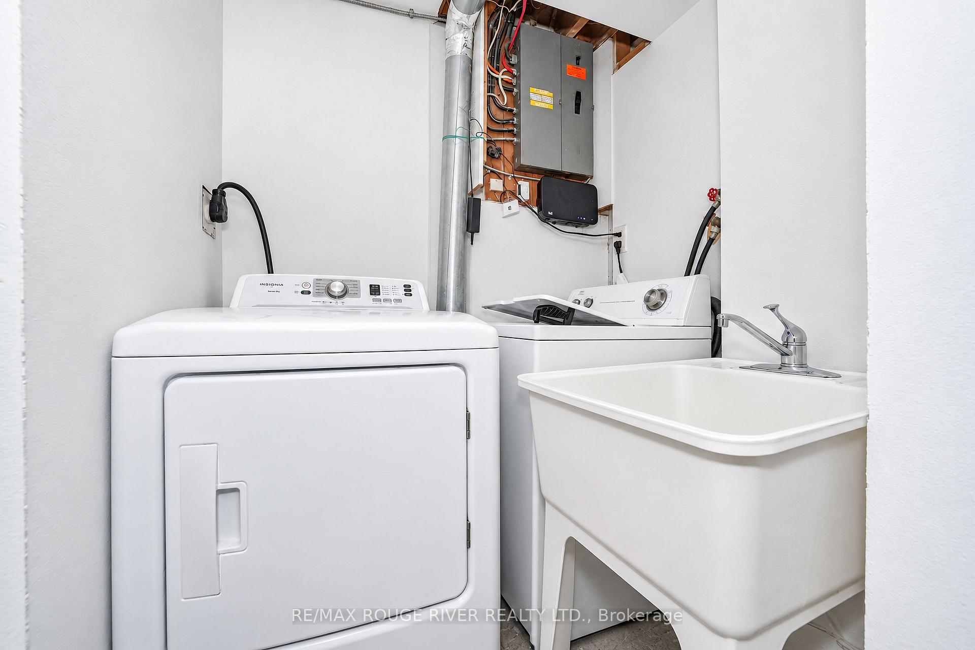 Photo 18 of Unit 3, 9 Gosford Boulevard, North York, Black Creek — HOMEH