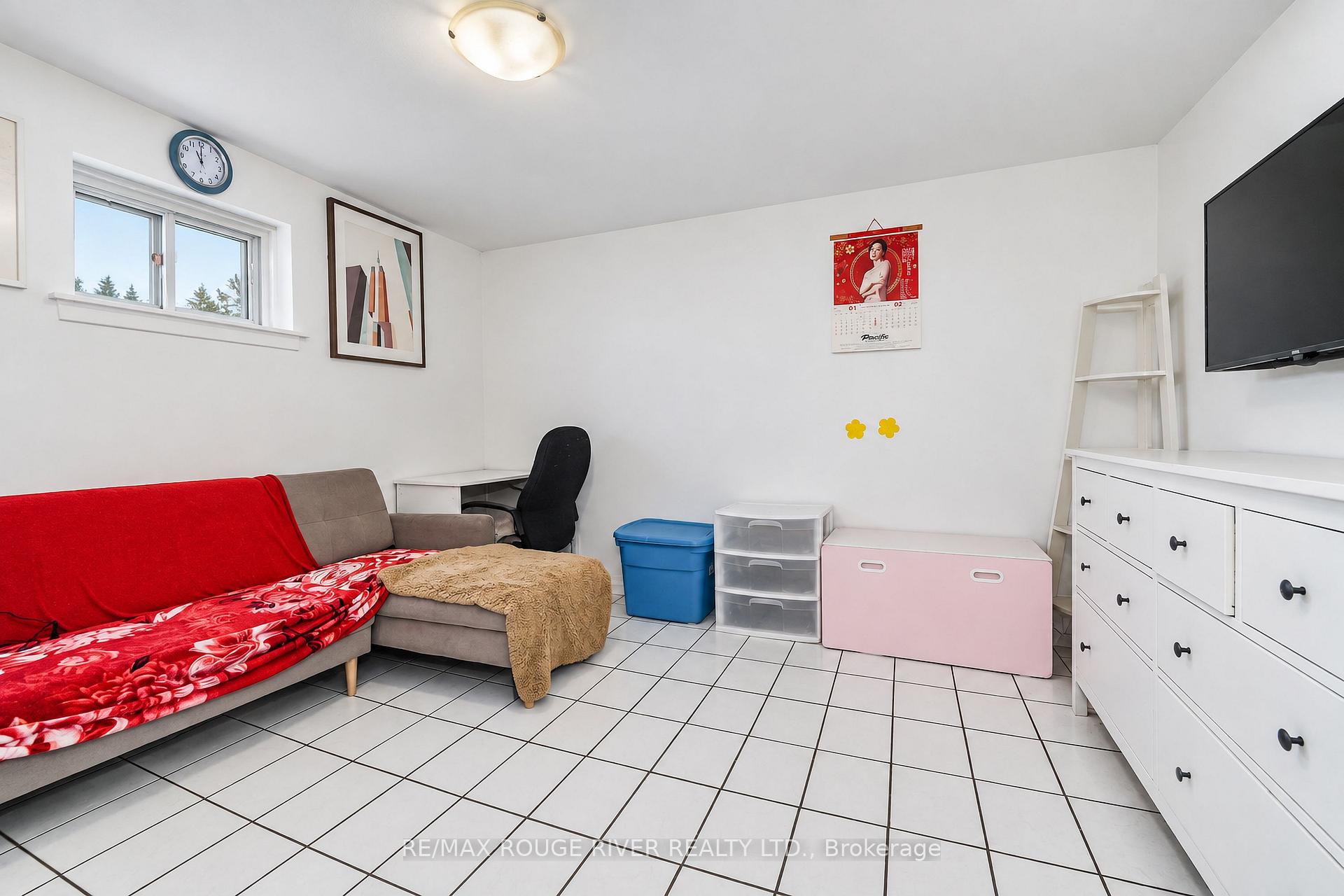Photo 23 of Unit 3, 9 Gosford Boulevard, North York, Black Creek — HOMEH