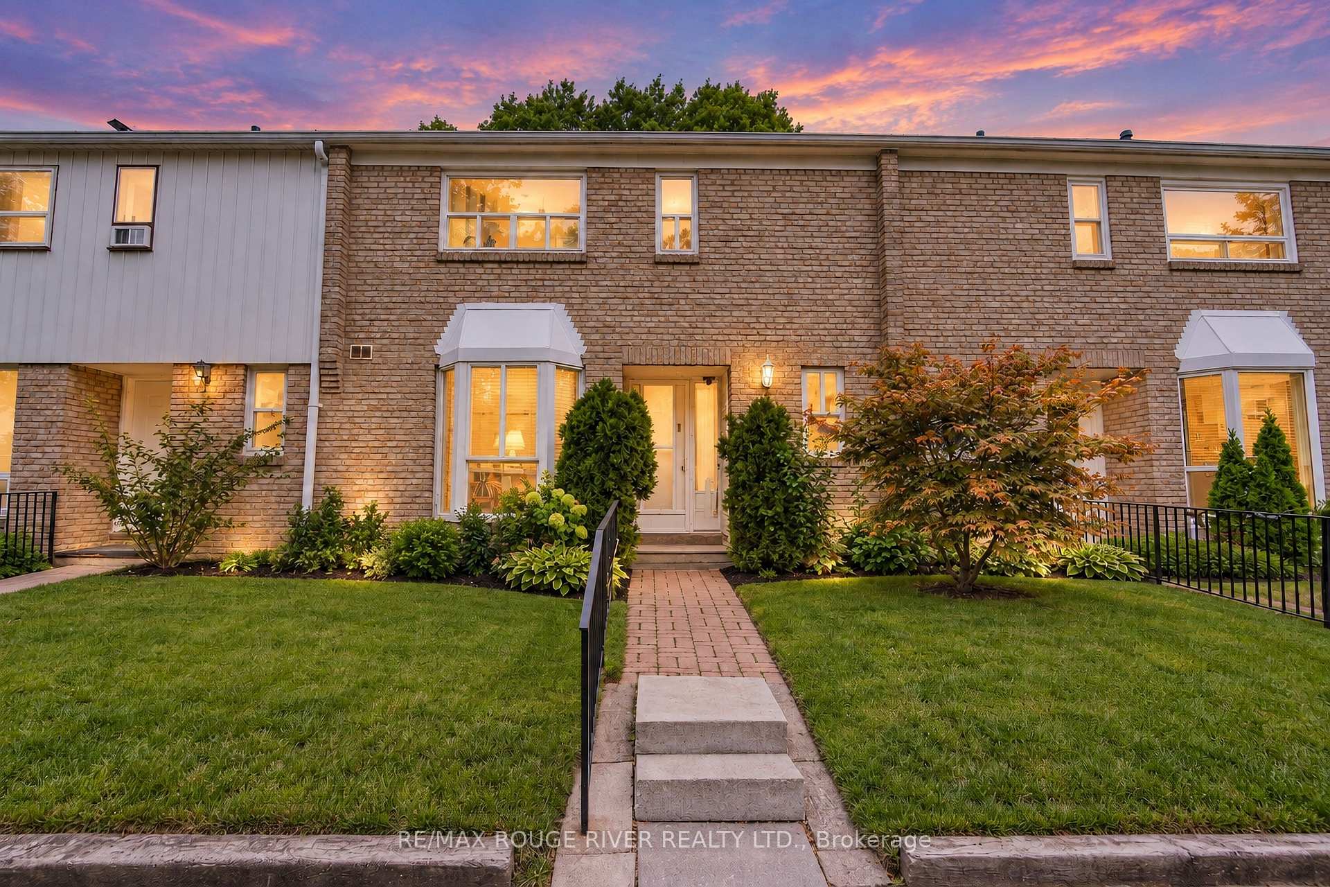 Photo 25 of Unit 3, 9 Gosford Boulevard, North York, Black Creek — HOMEH