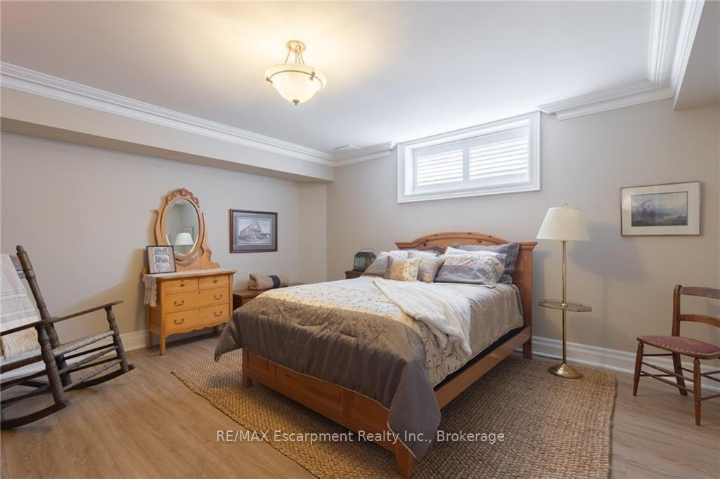 Photo 34 of 29 Howard Avenue, Oakville, Old Oakville — HOMEH