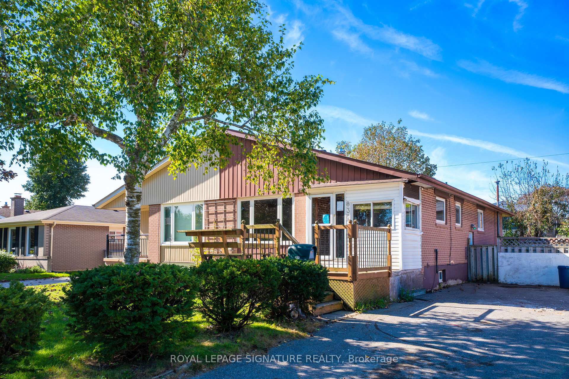 Photo 1 of 832 Zator Avenue, Pickering, Bay Ridges — HOMEH