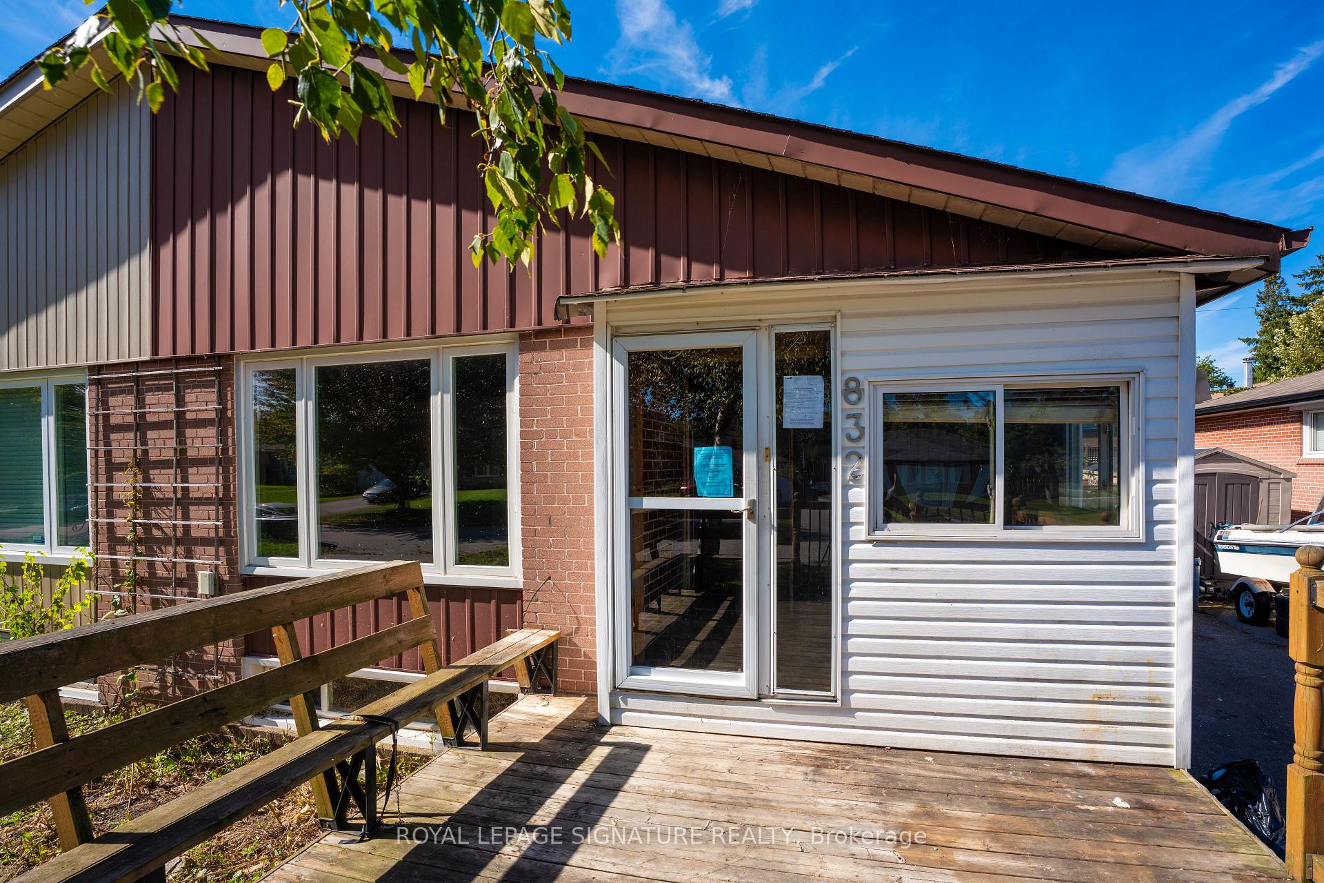 Photo 5 of 832 Zator Avenue, Pickering, Bay Ridges — HOMEH
