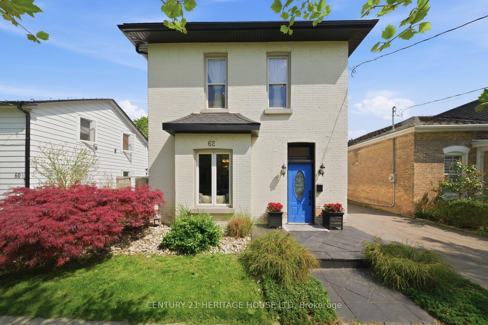 Photo 3 of 62 East Avenue, Brantford, Victoria/Arthur — HOMEH
