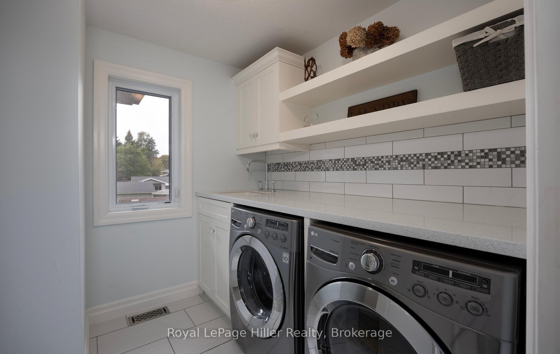 Photo 31 of 15 Sweetbriar Drive, Kitchener, Forest Hill — HOMEH