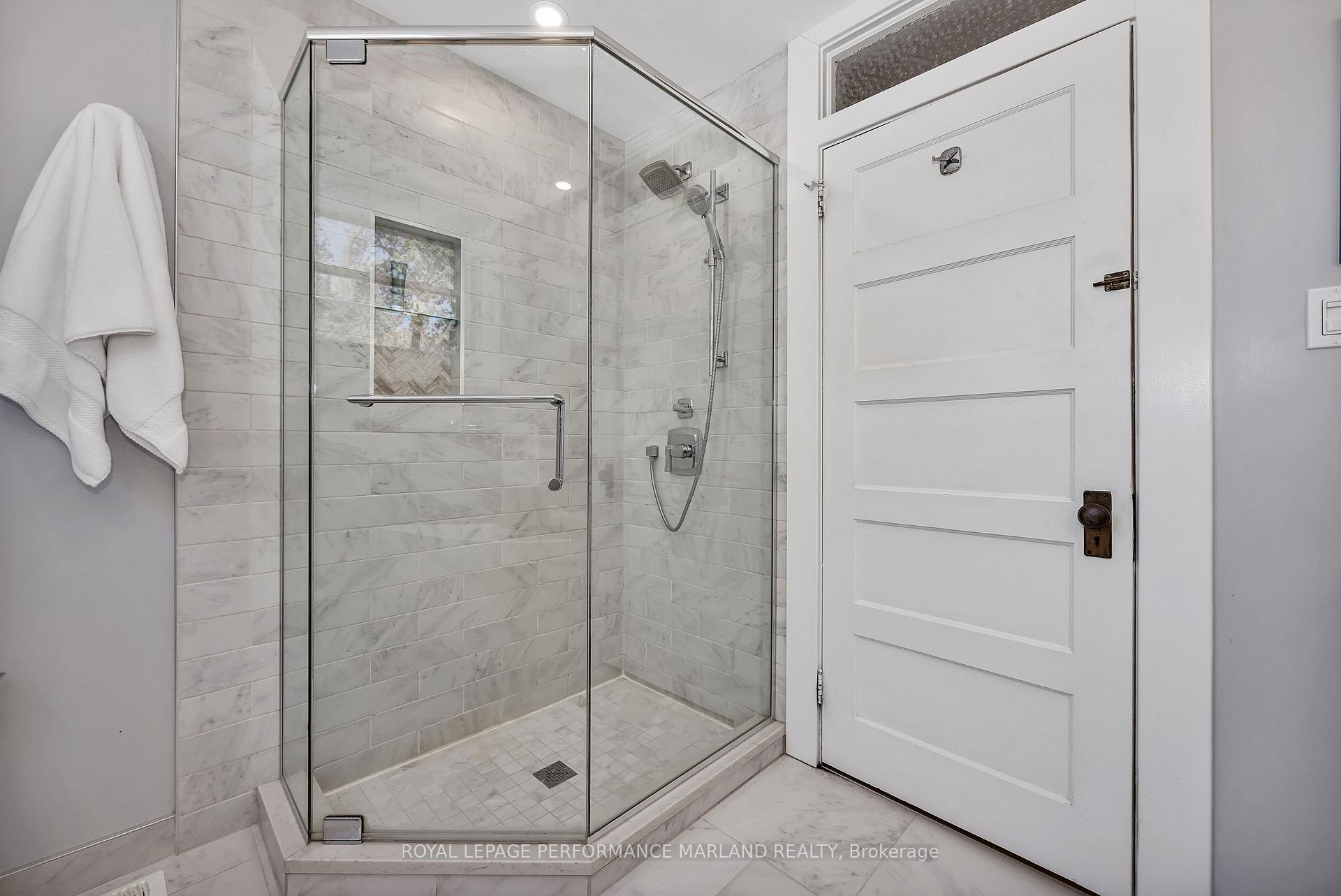 Photo 22 of 98 Marlowe Crescent, Ottawa, Ottawa East — HOMEH