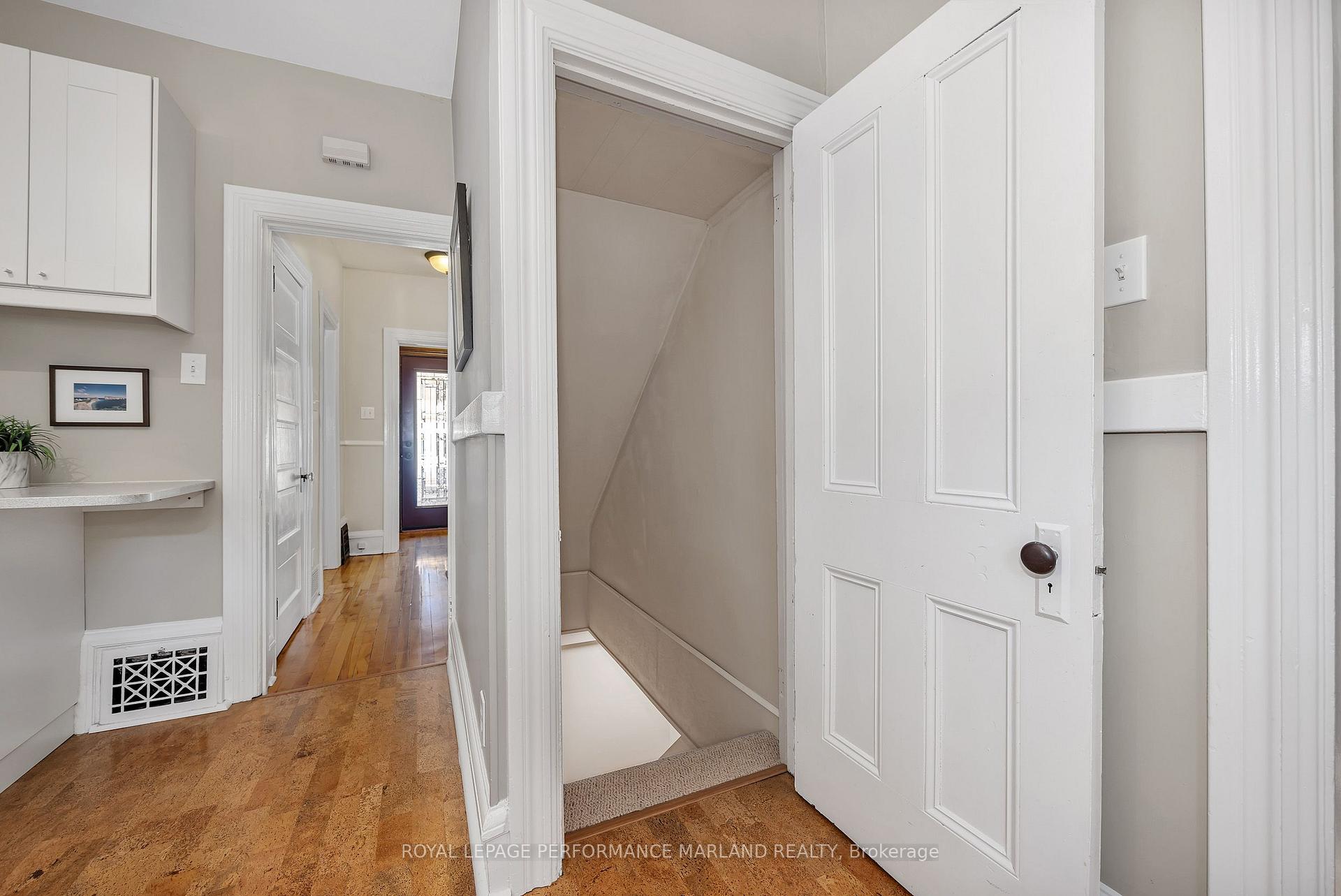 Photo 23 of 98 Marlowe Crescent, Ottawa, Ottawa East — HOMEH