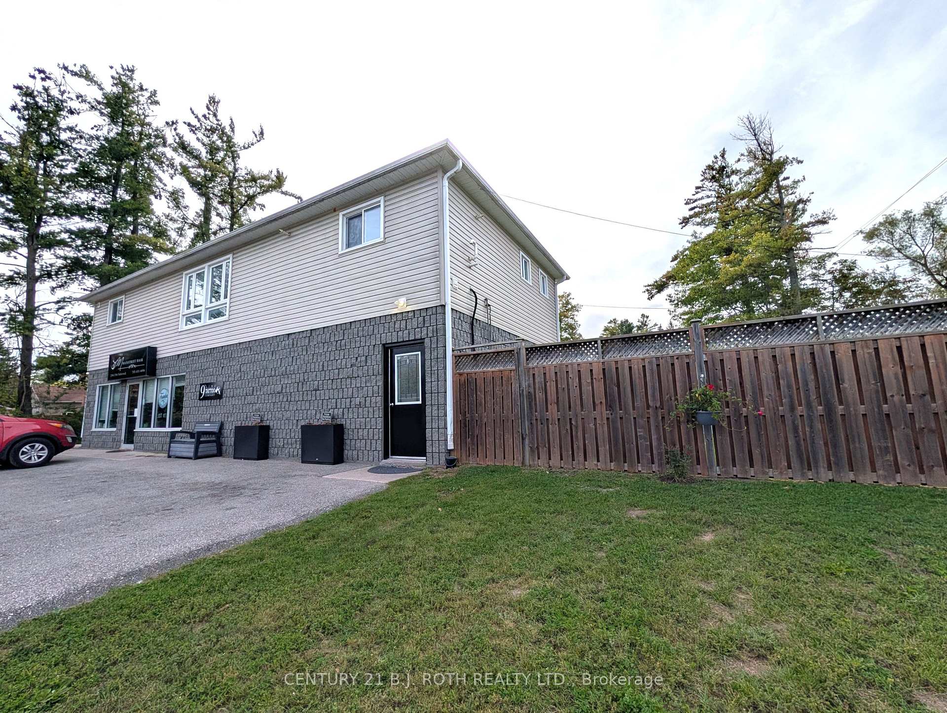 Photo 1 of Unit 2, 2394 25 Side Road, Innisfil, Alcona — HOMEH