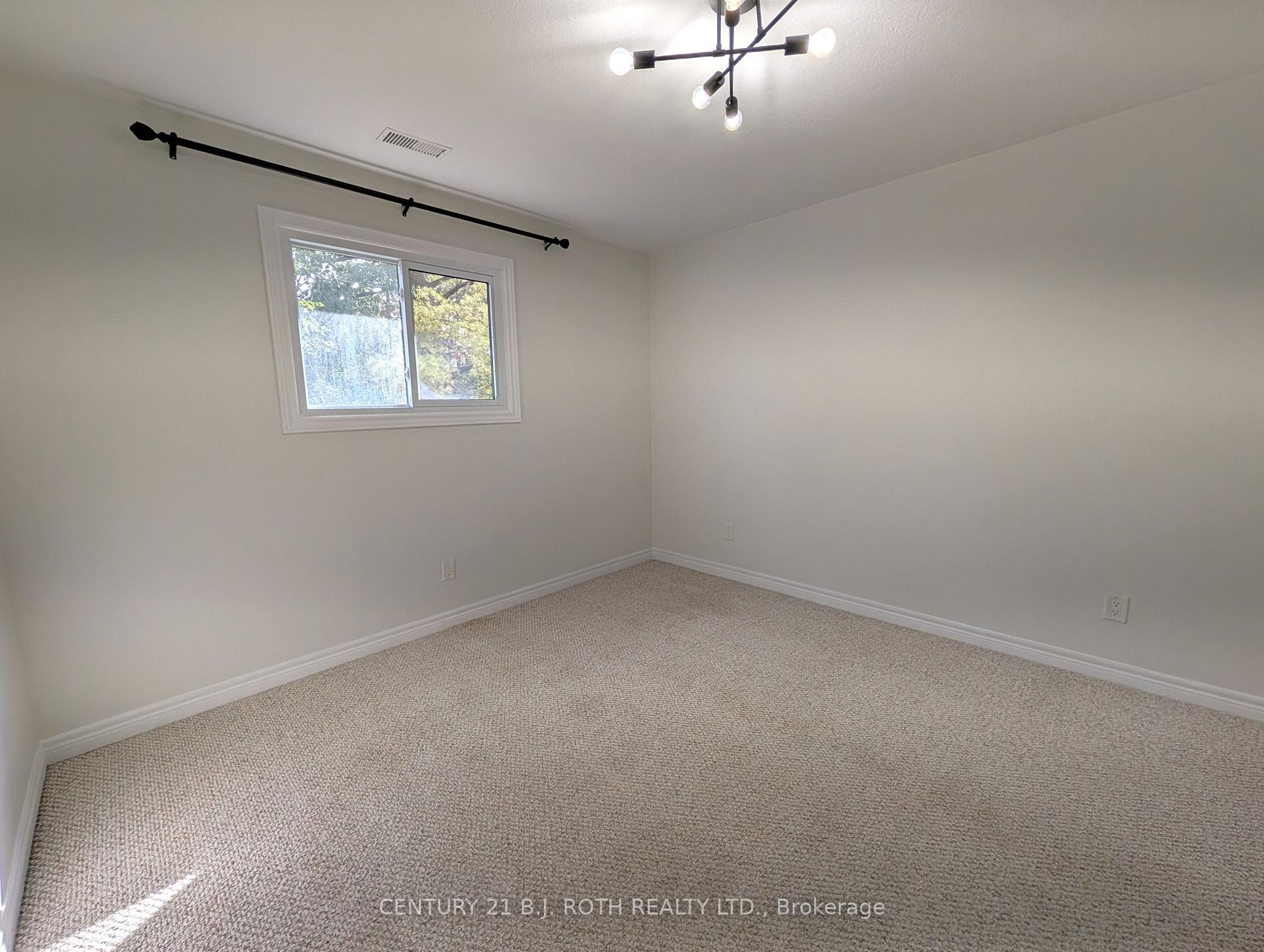 Photo 15 of Unit 2, 2394 25 Side Road, Innisfil, Alcona — HOMEH