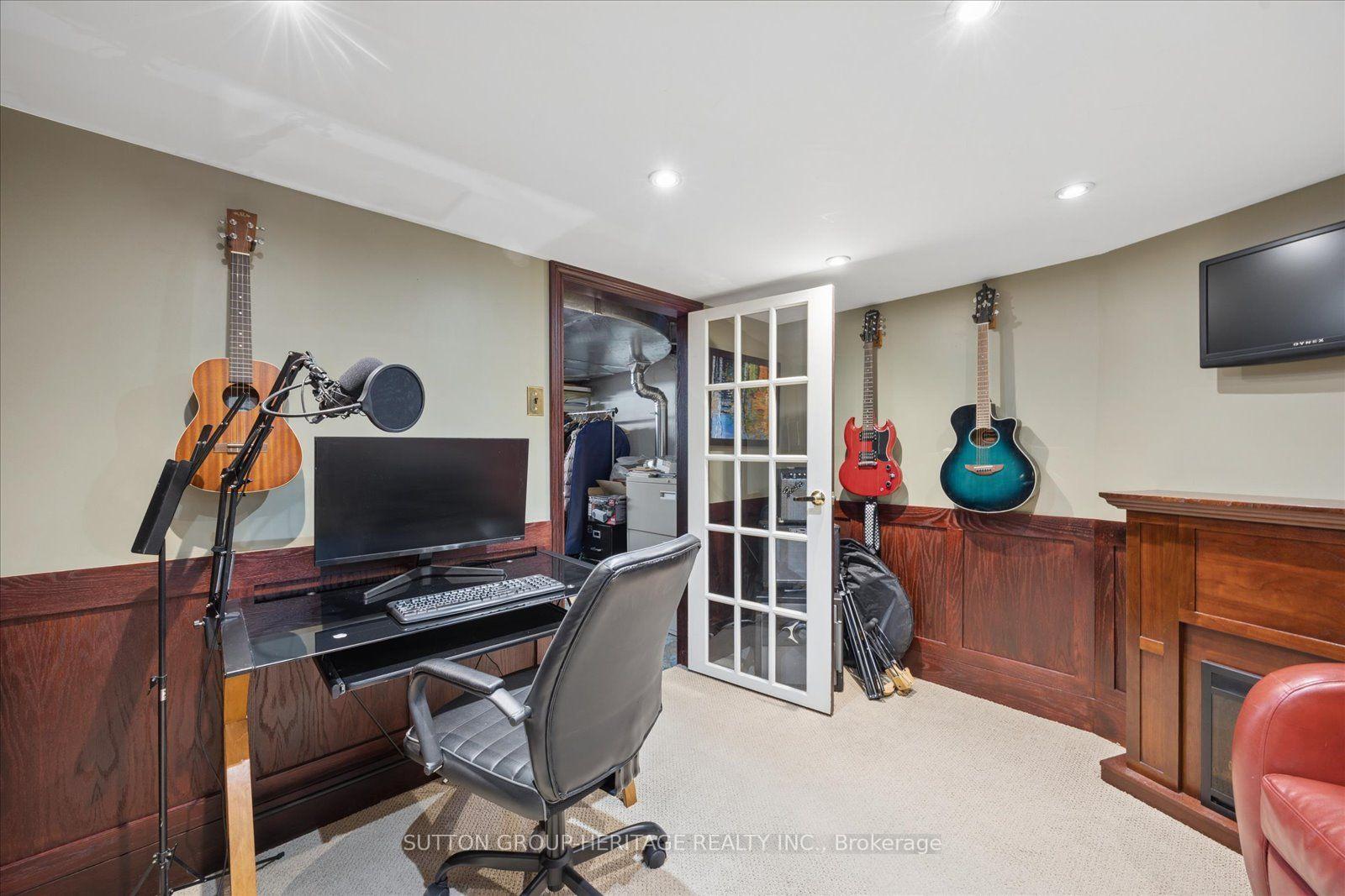 Photo 27 of 46 Connaught Street, Oshawa, O'Neill — HOMEH