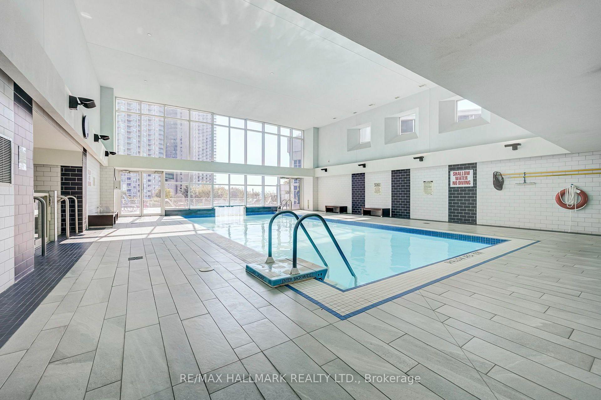 Photo 24 of Unit 402, 218 Queens Quay W, Toronto, Waterfront Communities — HOMEH