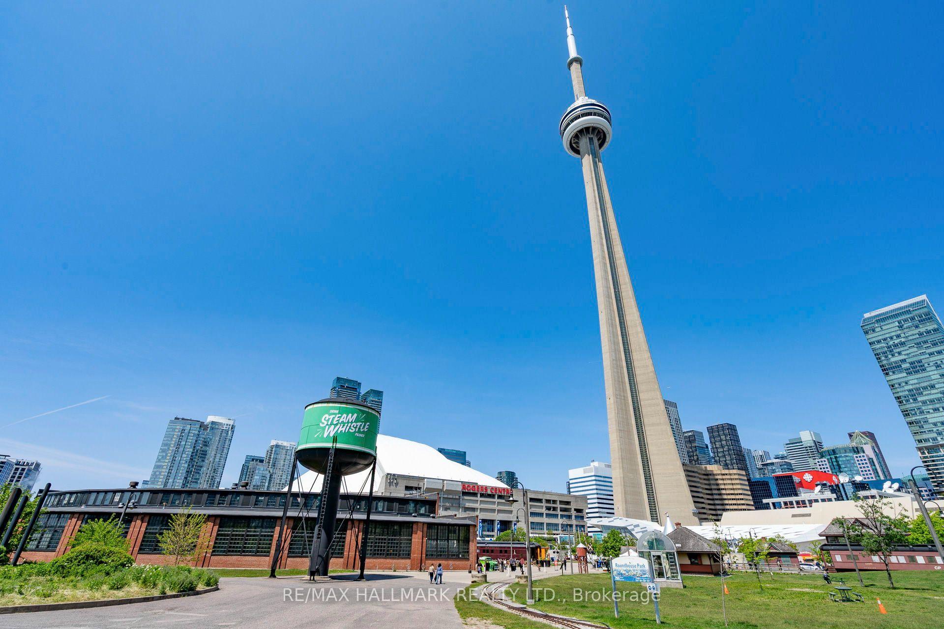 Photo 37 of Unit 402, 218 Queens Quay W, Toronto, Waterfront Communities — HOMEH