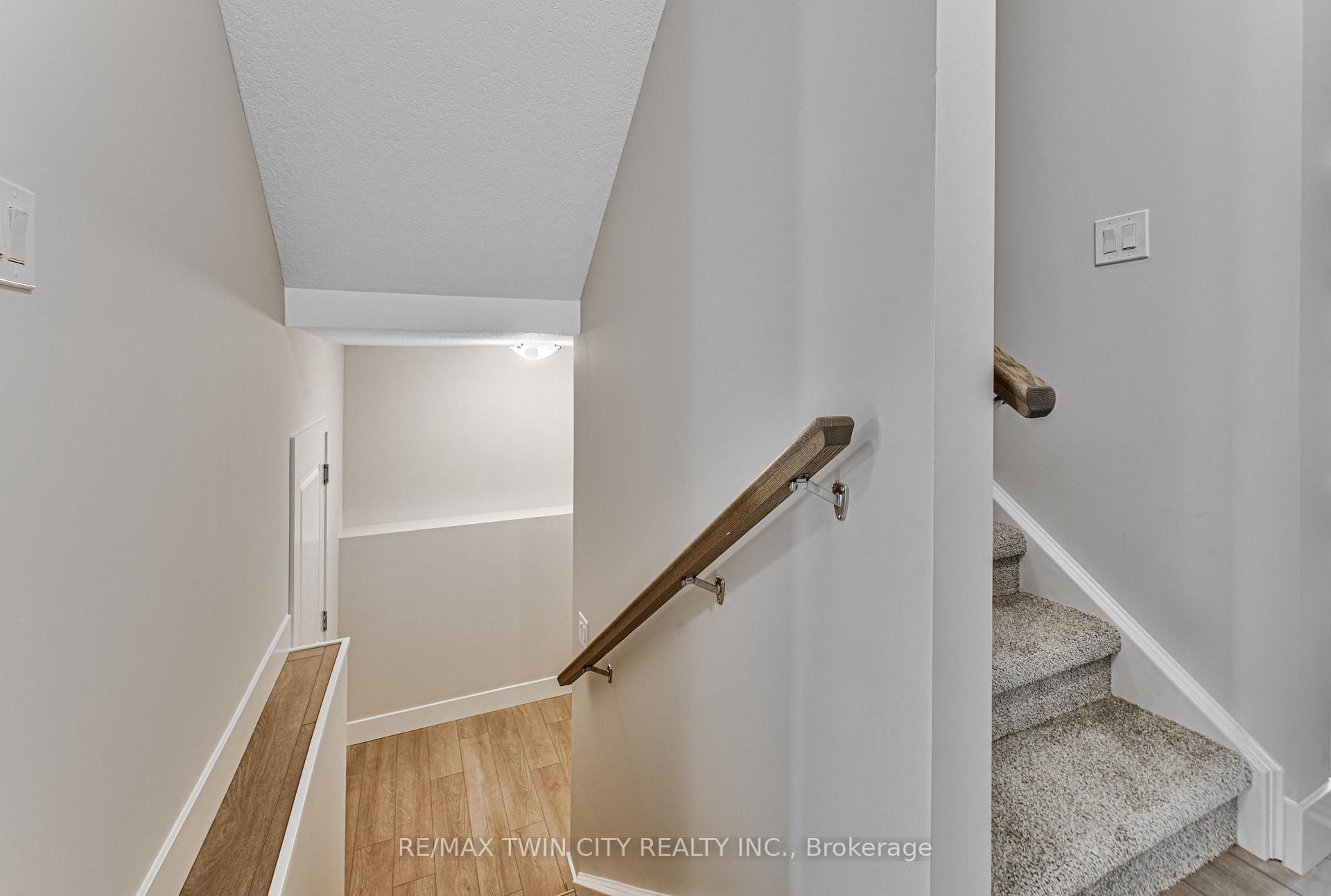 Photo 7 of 167 Dunnigan Drive, Kitchener, Grand River North — HOMEH