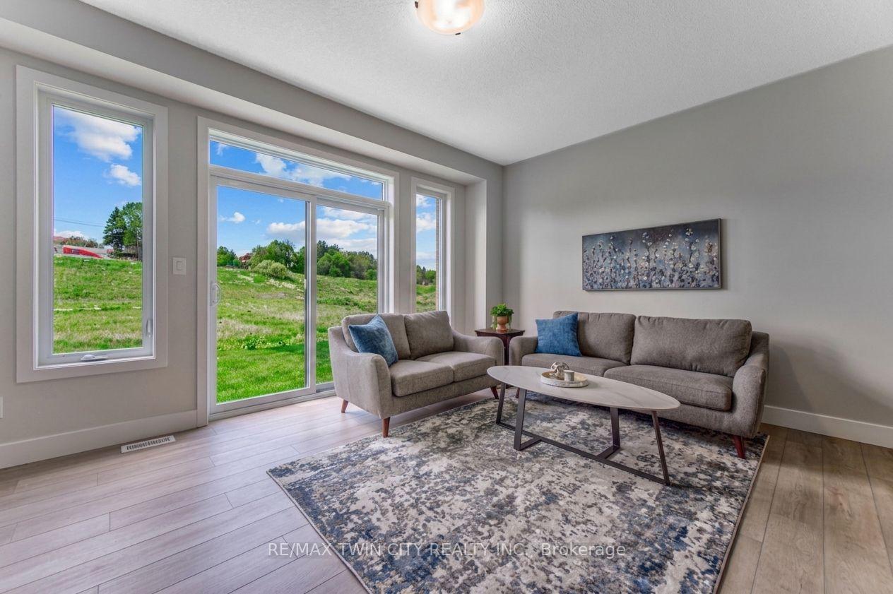 Photo 15 of 167 Dunnigan Drive, Kitchener, Grand River North — HOMEH
