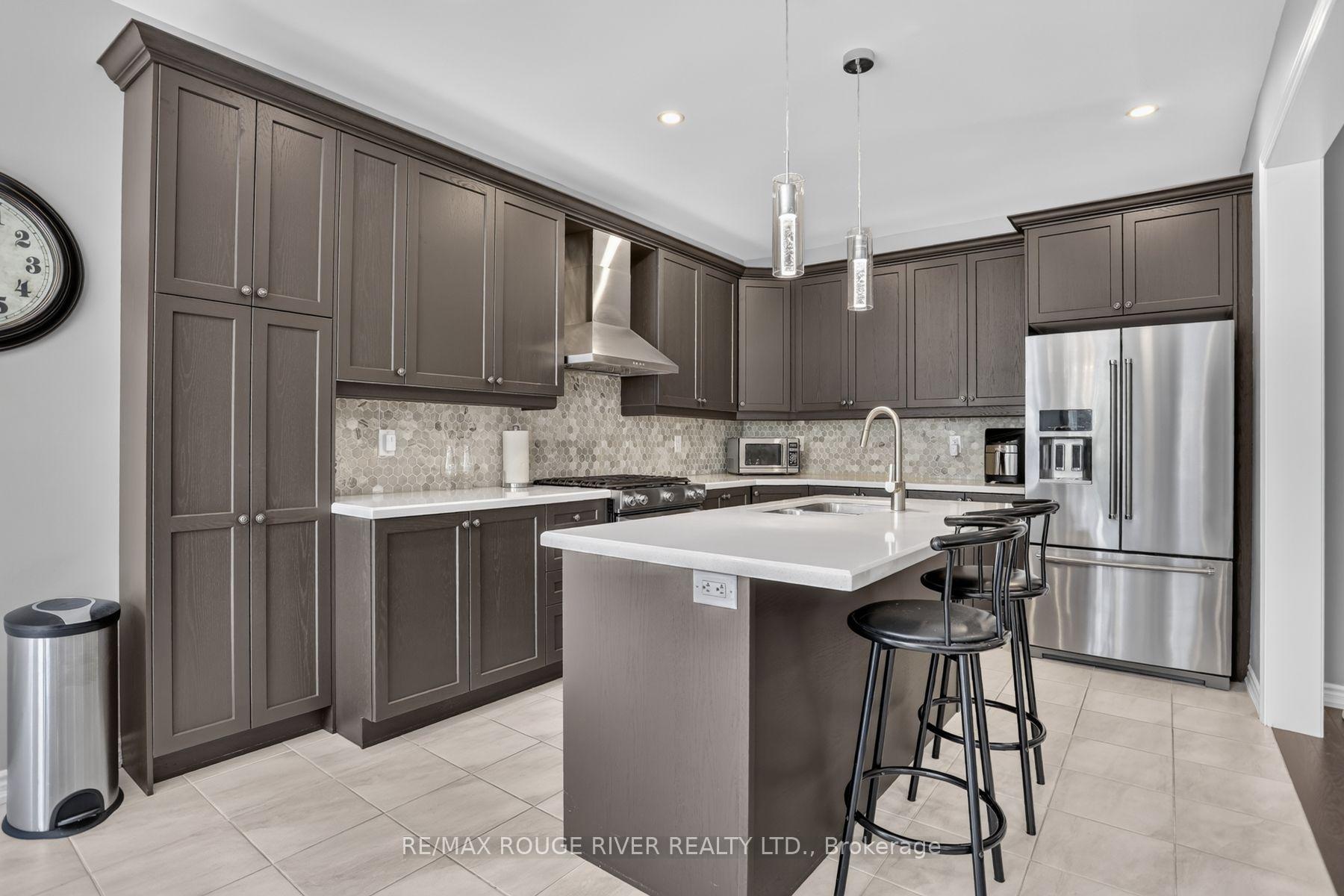 Photo 9 of 8 Timber Drive, Cavan Monaghan, Millbrook Village — HOMEH