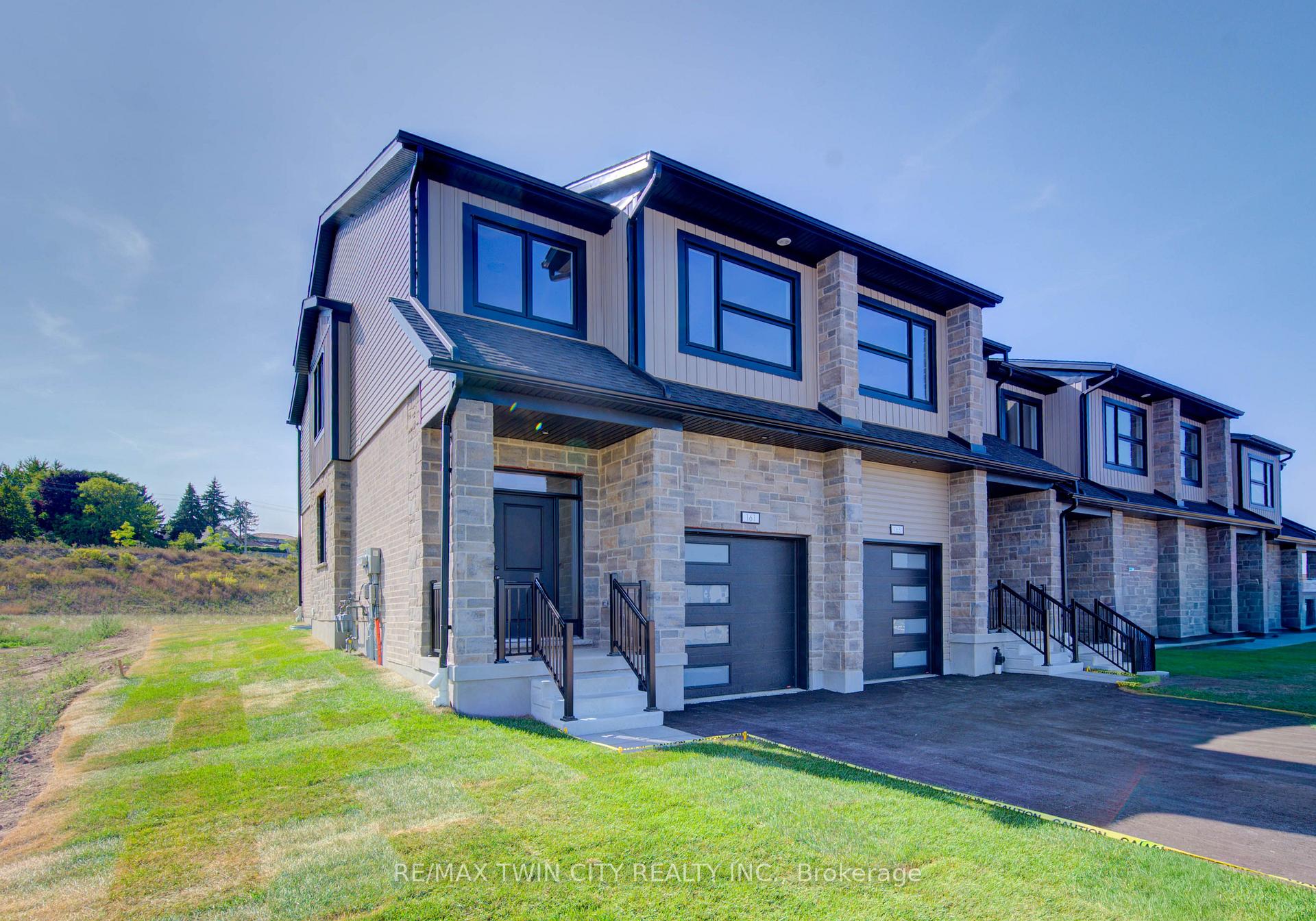 Photo 1 of 161 Dunnigan Drive, Kitchener, Grand River North — HOMEH