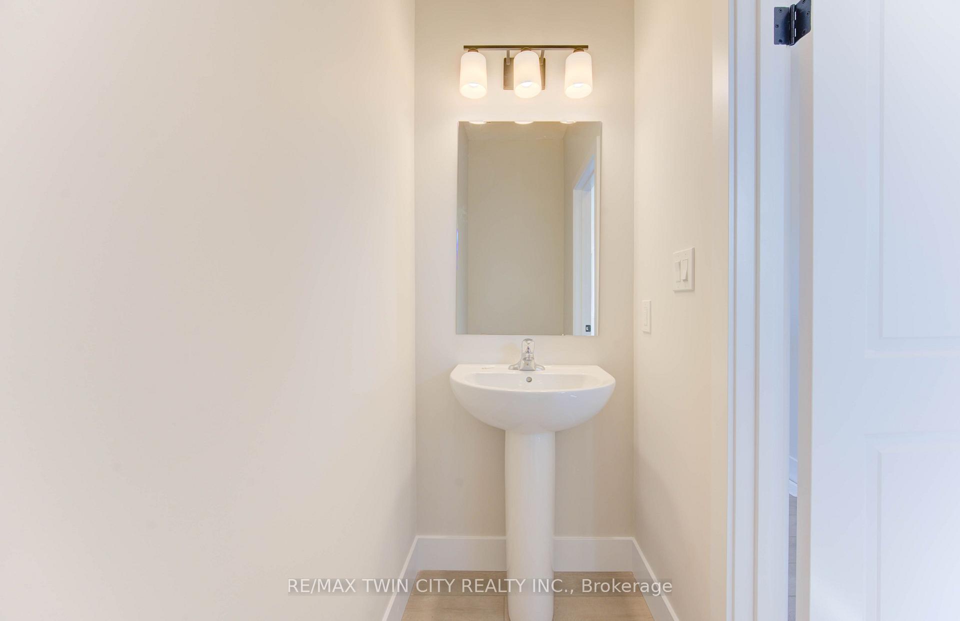 Photo 9 of 161 Dunnigan Drive, Kitchener, Grand River North — HOMEH