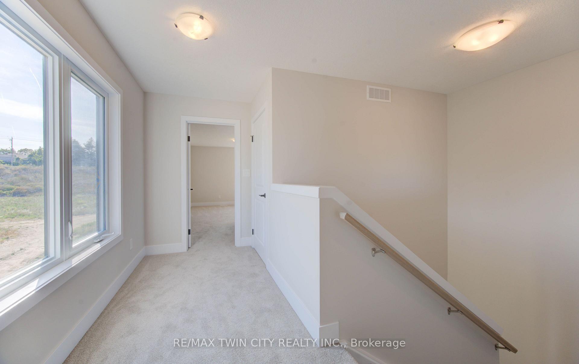 Photo 23 of 161 Dunnigan Drive, Kitchener, Grand River North — HOMEH