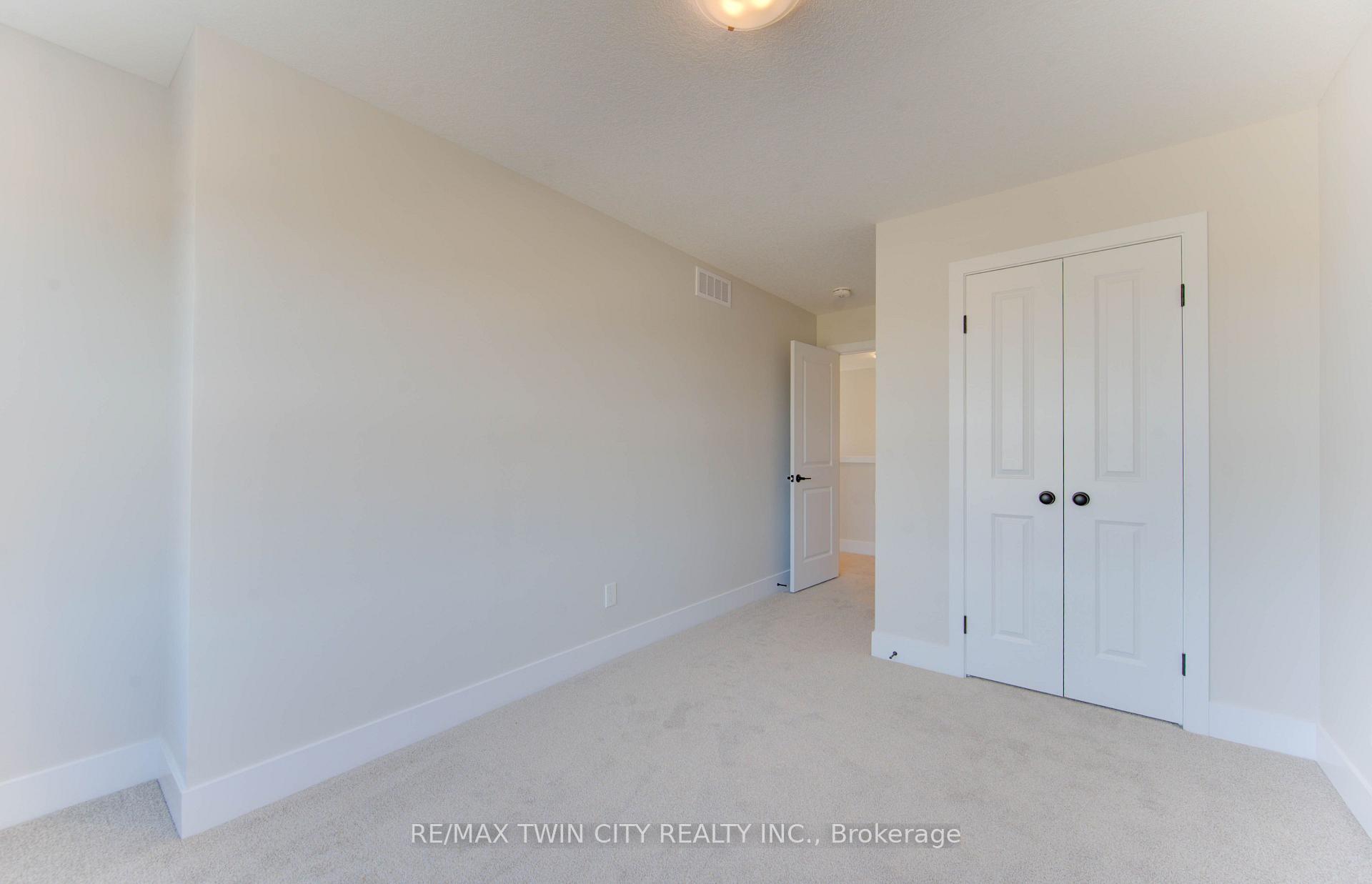 Photo 28 of 161 Dunnigan Drive, Kitchener, Grand River North — HOMEH