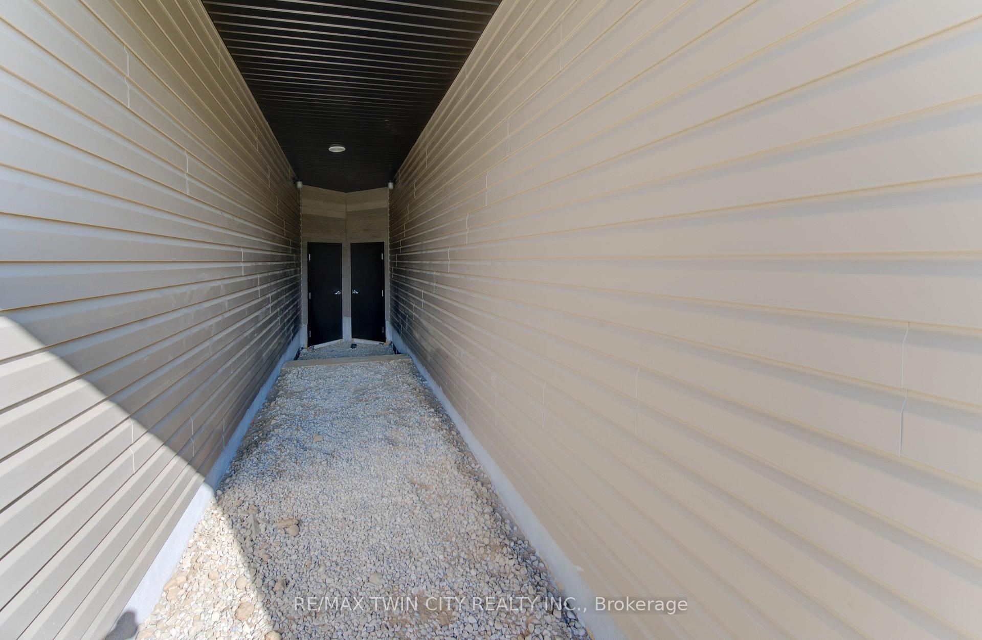 Photo 39 of 161 Dunnigan Drive, Kitchener, Grand River North — HOMEH