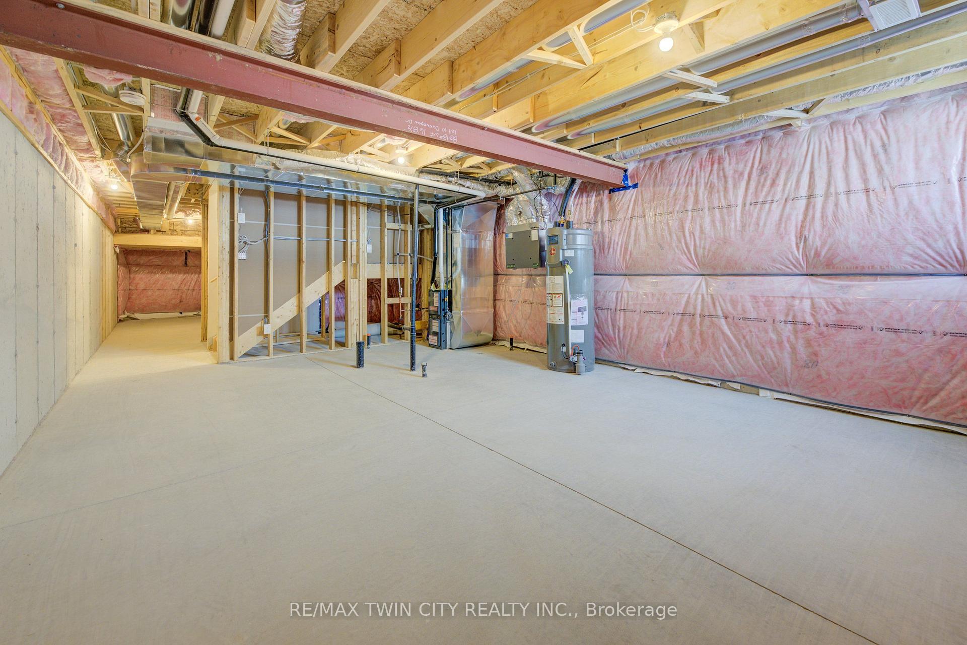 Photo 30 of 163 Dunnigan Drive, Kitchener, Grand River North — HOMEH
