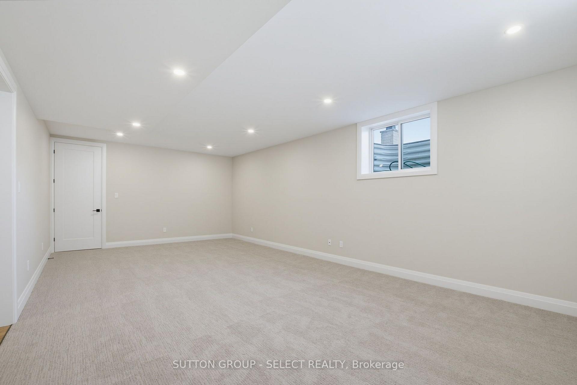Photo 33 of 588 Creekview Chase, London, North R — HOMEH