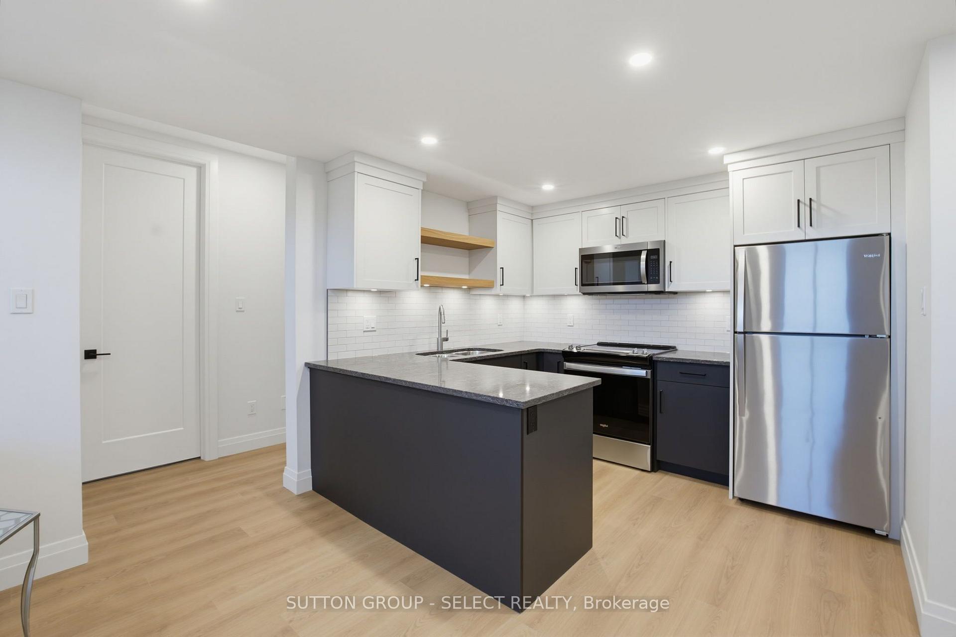 Photo 37 of 588 Creekview Chase, London, North R — HOMEH