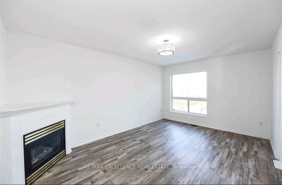 Photo 16 of Unit Upper, 24 Hayloft Court, Brampton, Fletcher's Creek Village — HOMEH