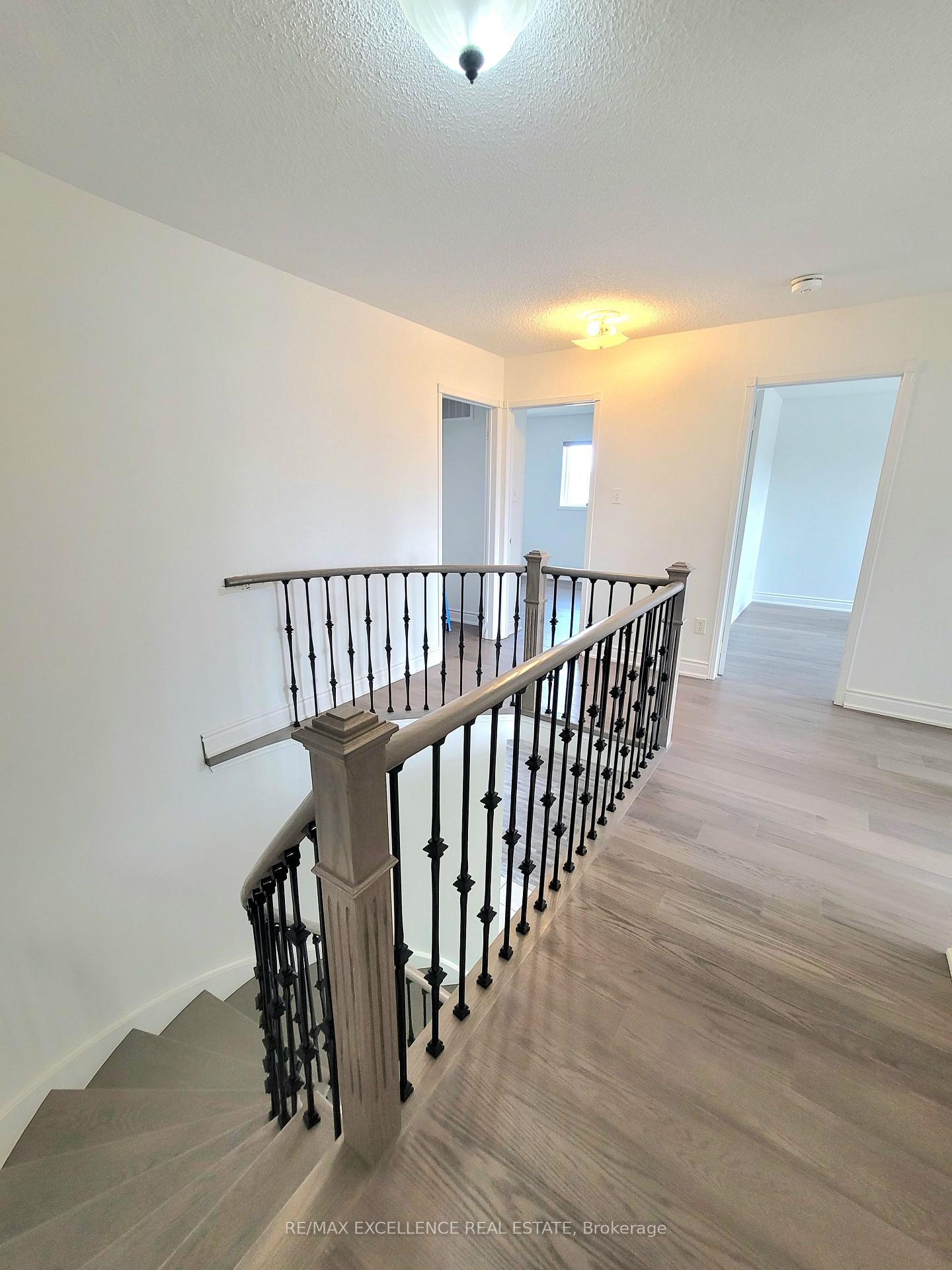 Photo 20 of Unit Upper, 24 Hayloft Court, Brampton, Fletcher's Creek Village — HOMEH