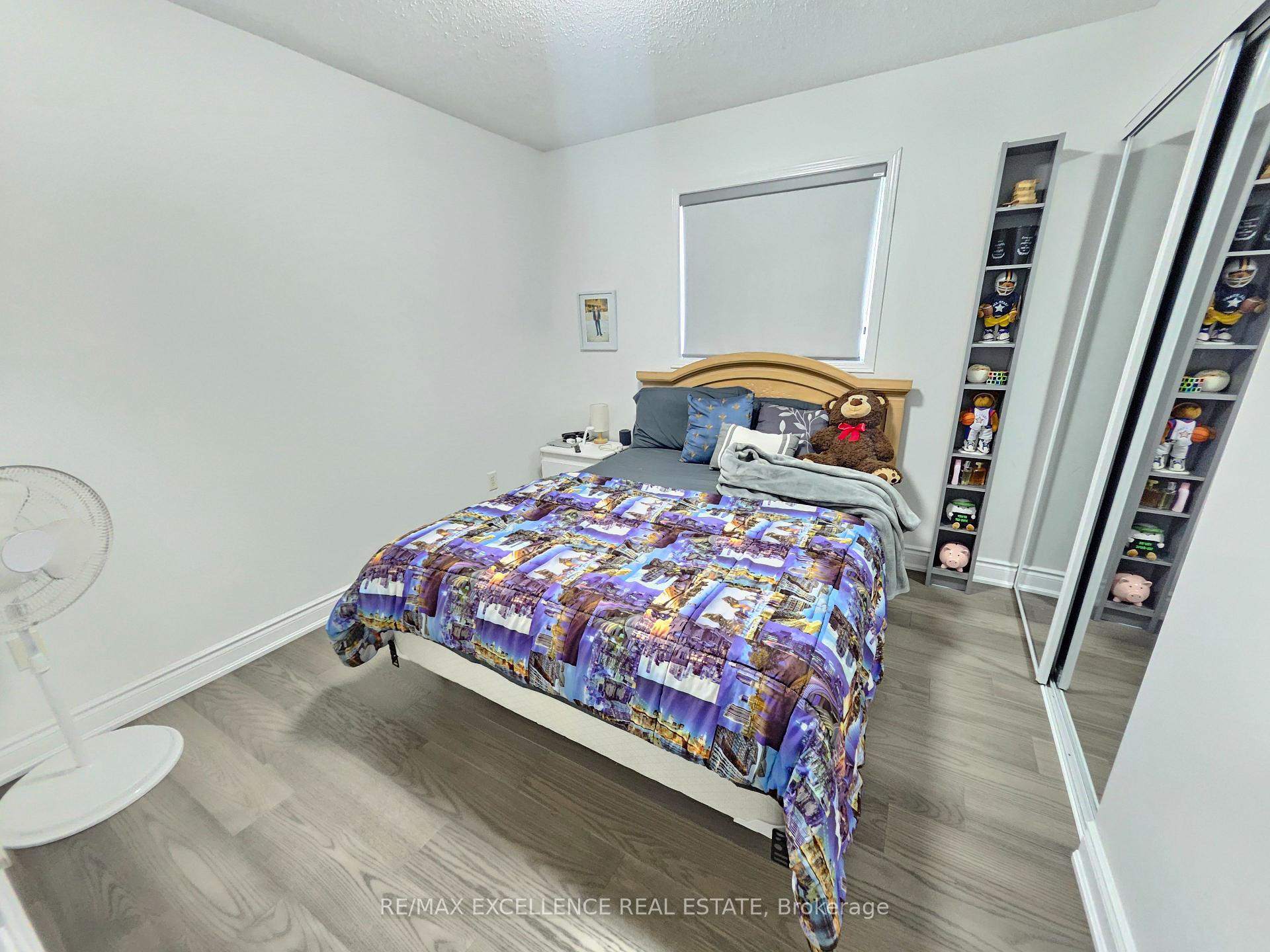 Photo 24 of Unit Upper, 24 Hayloft Court, Brampton, Fletcher's Creek Village — HOMEH