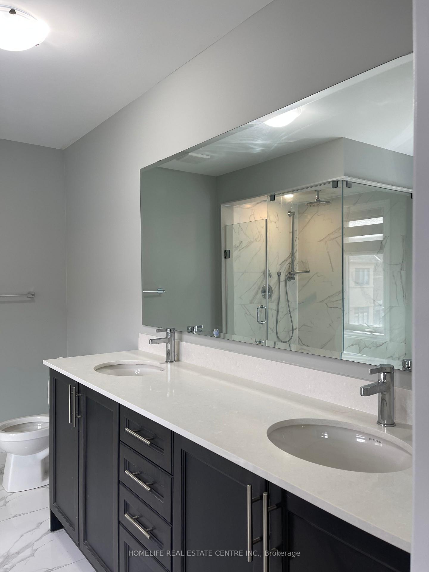 Photo 10 of Unit Upstairs, 29 Puffin Crescent, Brampton, Sandringham-Wellington North — HOMEH