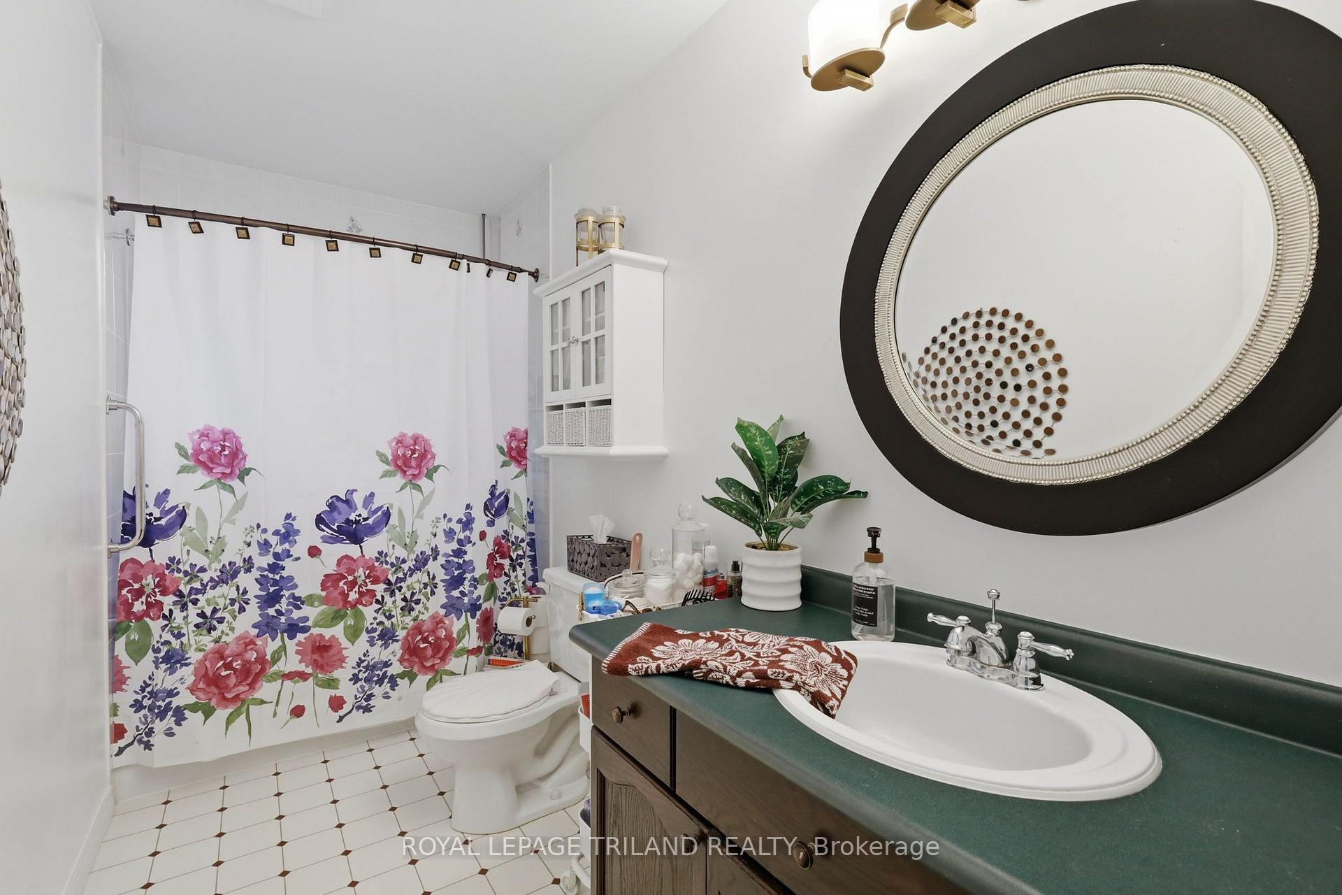 Photo 24 of 232 Chelton Road, London, South U — HOMEH