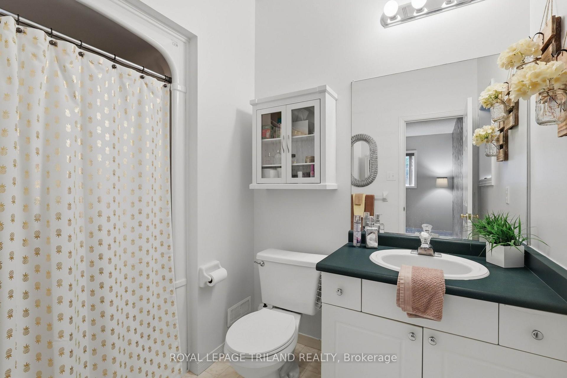 Photo 35 of 232 Chelton Road, London, South U — HOMEH
