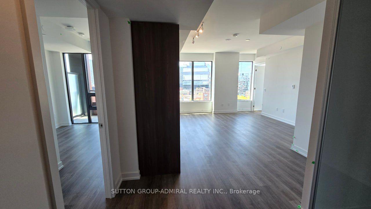 Photo 5 of Unit LPH18, 28 Eastern Avenue, Toronto, Moss Park — HOMEH
